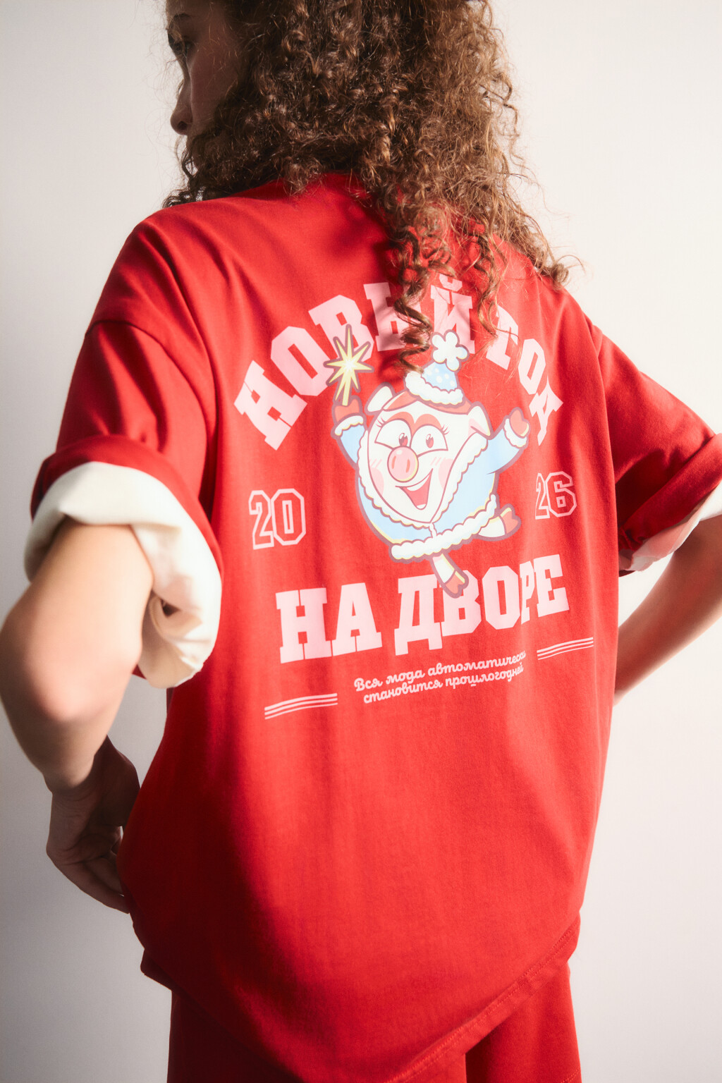 Футболка хлопковая oversize с новогодним принтом - цвет красный - 1