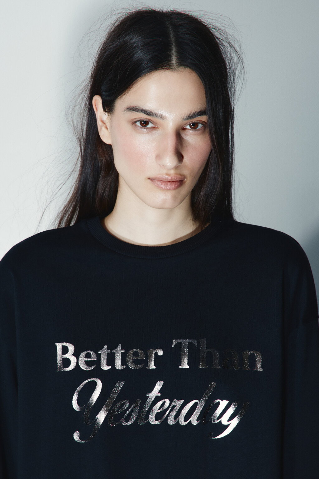 Лонгслив хлопковый с принтом - цвет черный - 5