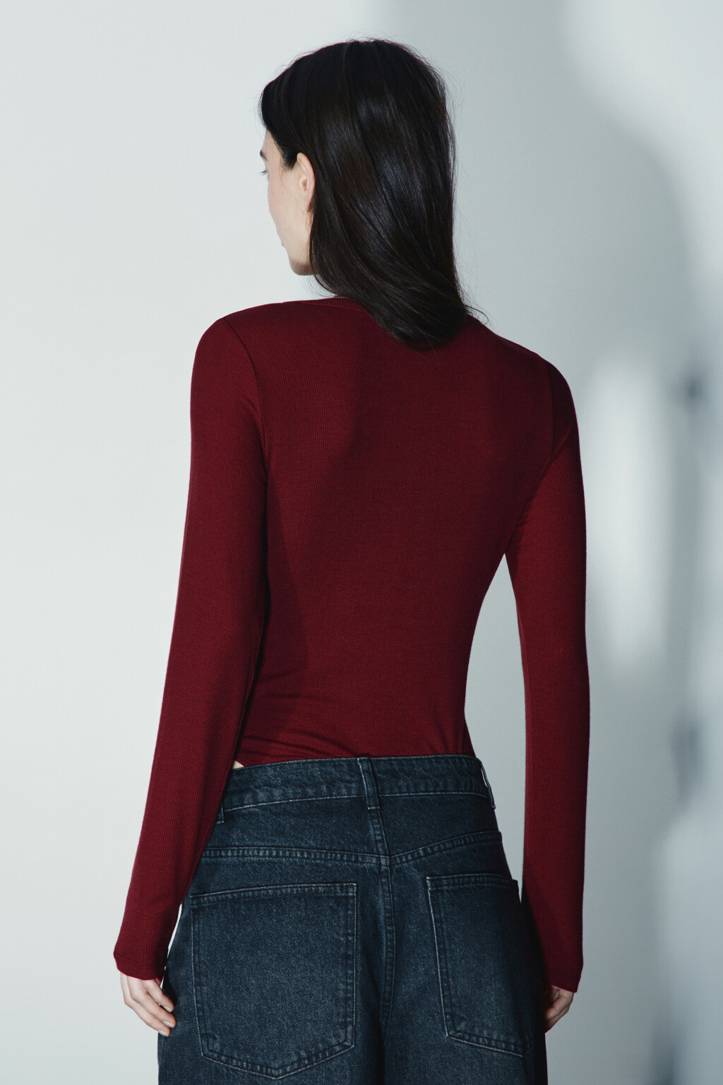 Боди-лонгслив с застежкой на груди - цвет бордовый - 3
