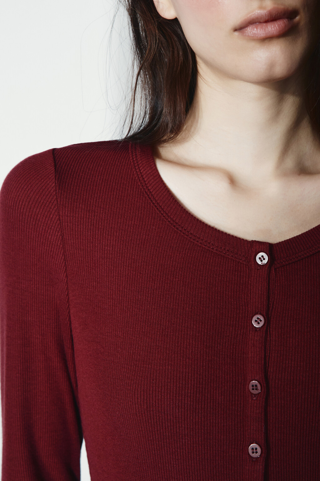 Боди-лонгслив с застежкой на груди - цвет бордовый - 6