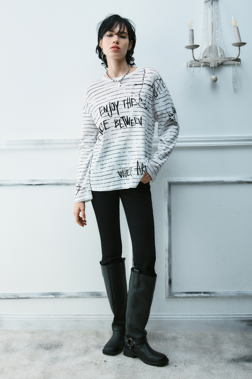 Лонгслив удлиненный с принтом - цвет белый - 4