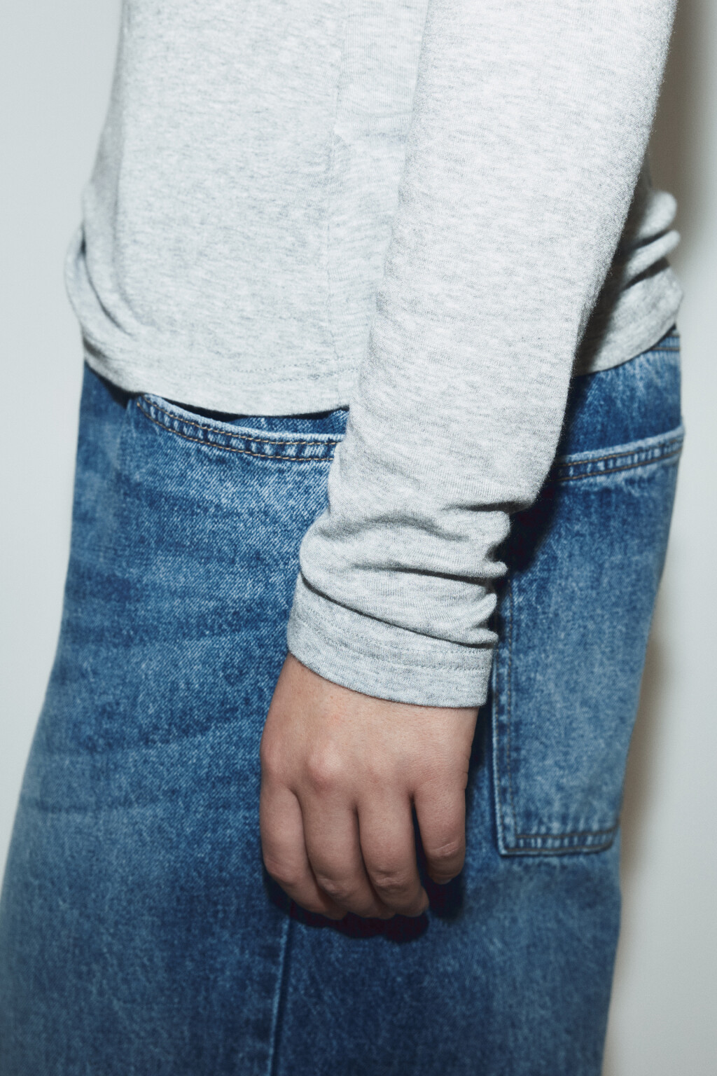 Лонгслив oversize с имитацией топа - цвет серый - 6