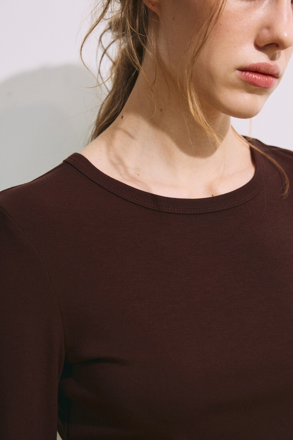 Лонгслив приталенный со сборками - цвет коричневый - 6