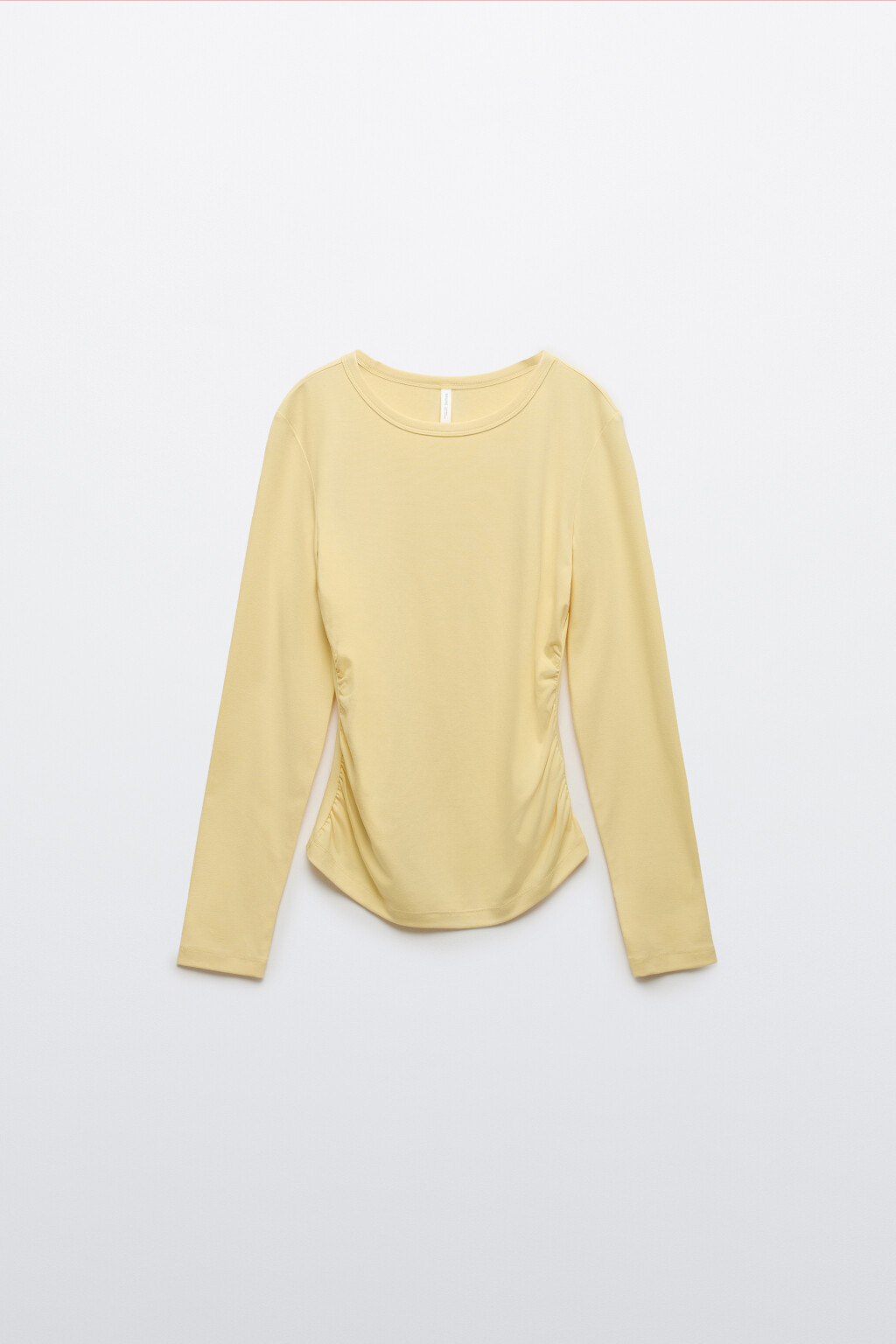 Лонгслив приталенный со сборками - цвет желтый - 1