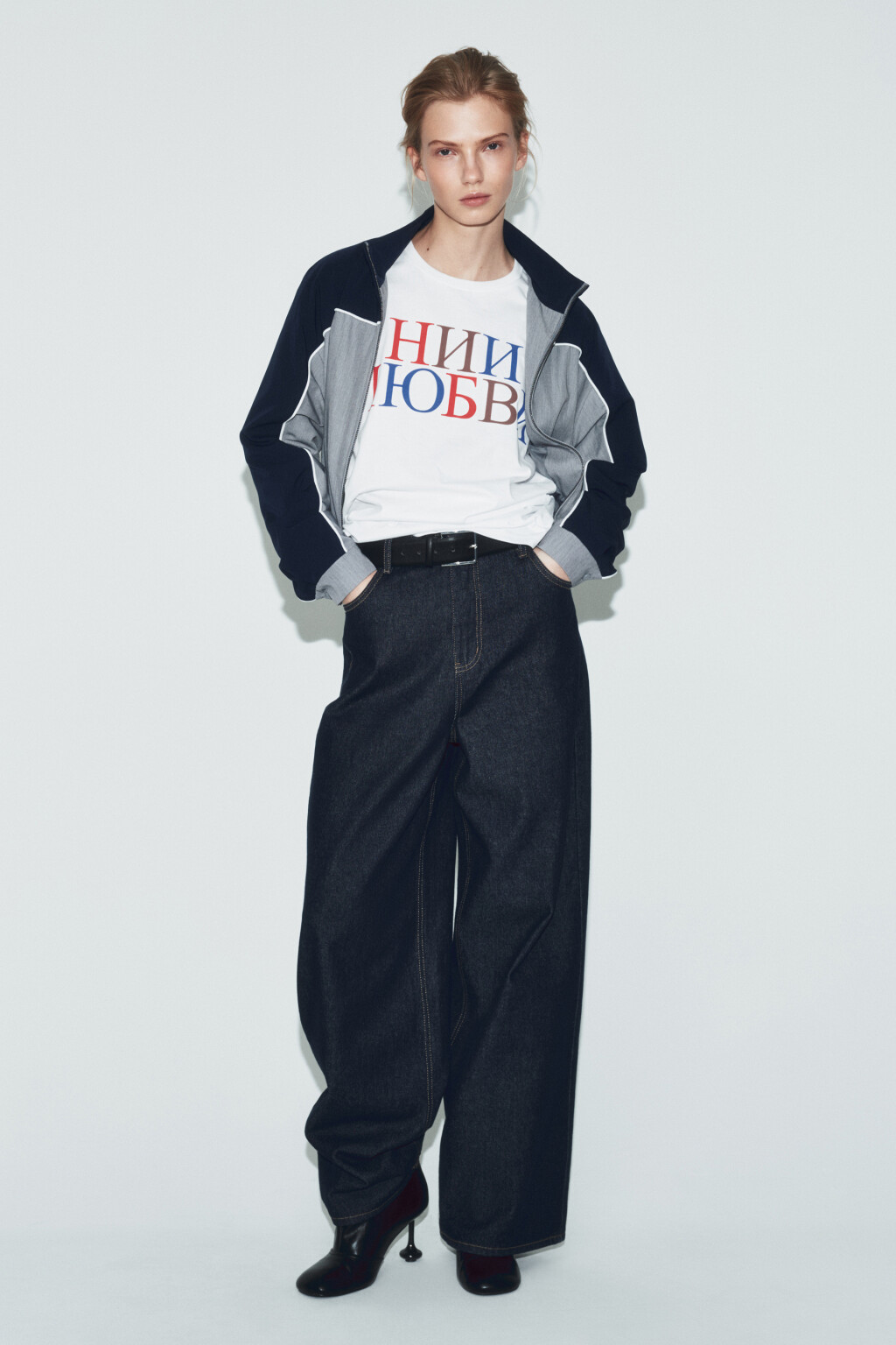 Лонгслив оверсайз с принтом - цвет белый - 7