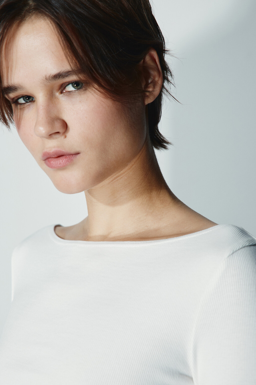 Лонгслив в рубчик с вырезом-лодочкой - цвет молочный - 6