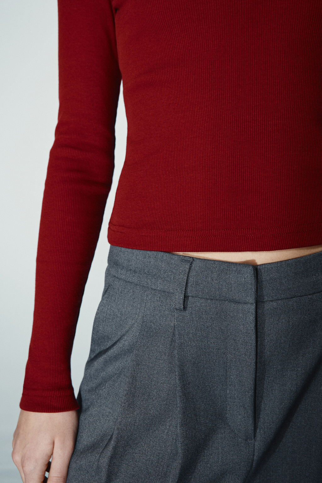 Лонгслив в рубчик с вырезом-лодочкой - цвет бордовый - 6