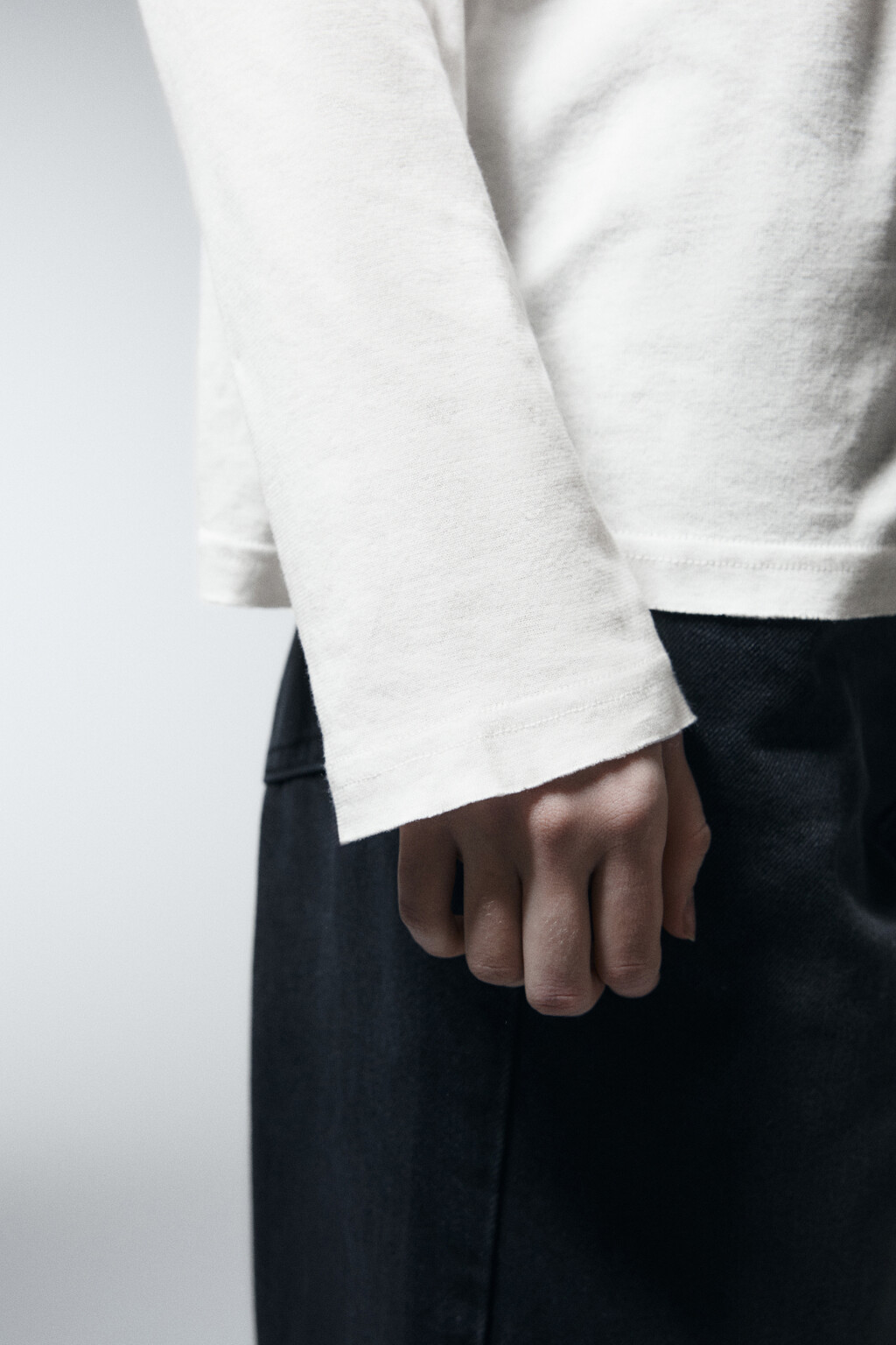 Лонгслив хлопковый с принтом - цвет белый - 6