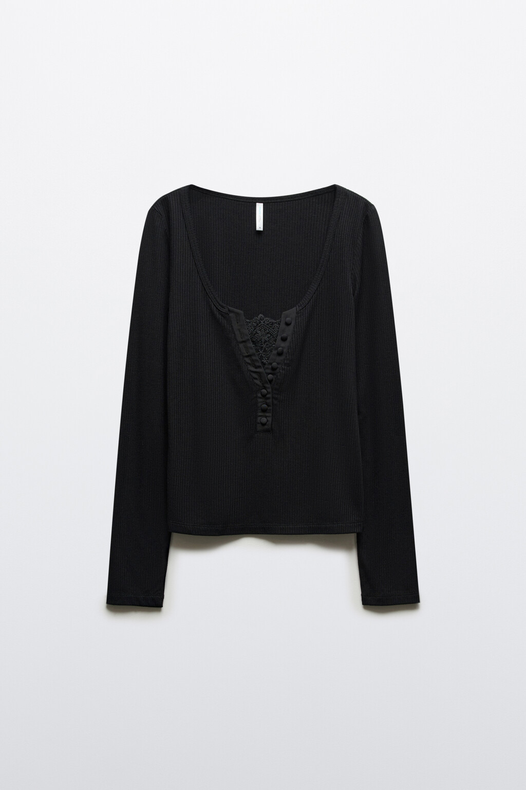 Лонгслив облегающий в рубчик с кружевной вставкой - цвет черный - 1