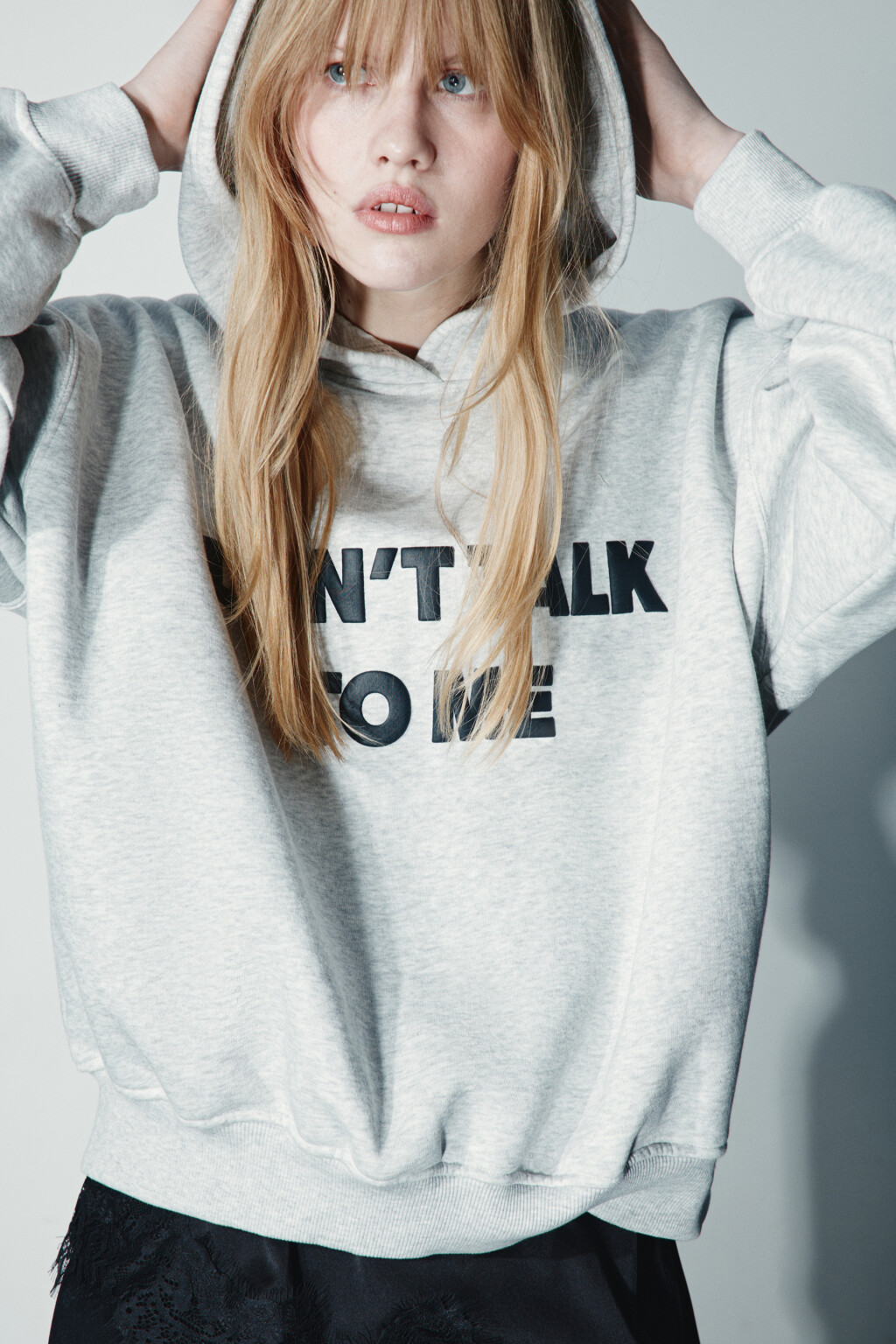 Худи утепленная с принтом - цвет серый - 1