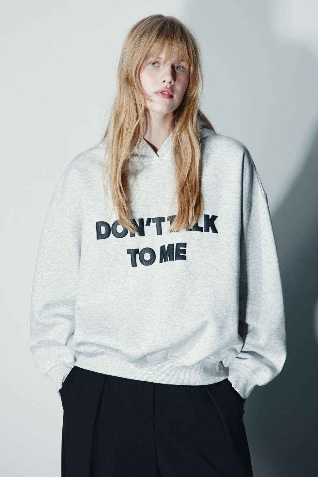 Худи утепленная с принтом - цвет серый - 3