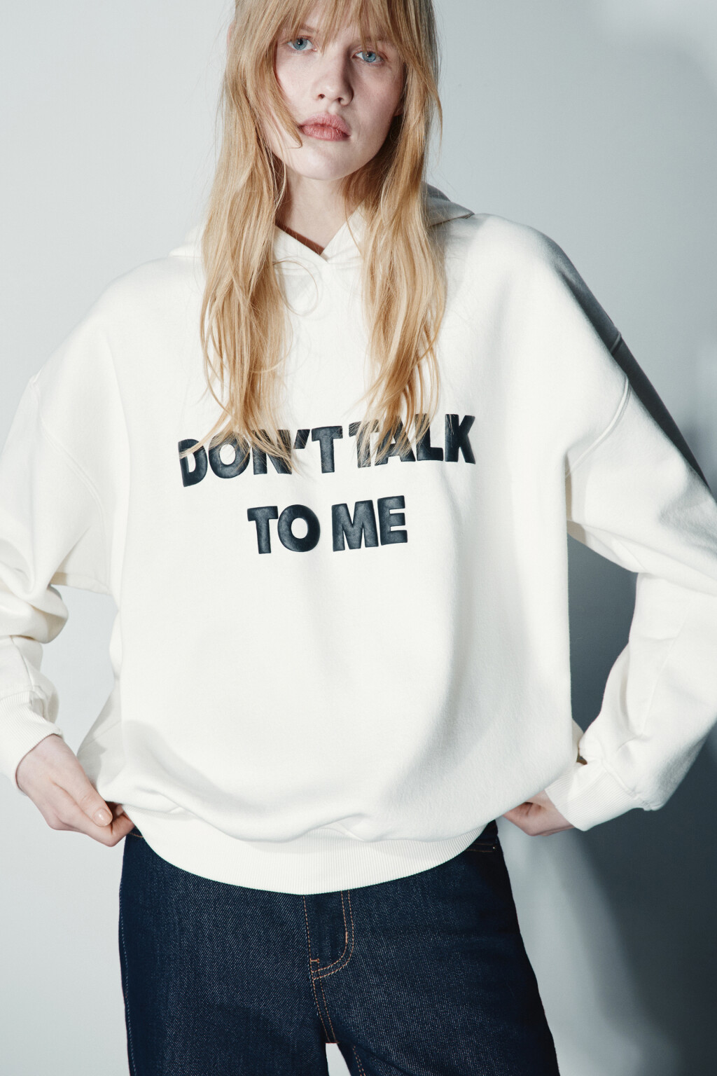 Худи утепленная с принтом - цвет бежевый - 3