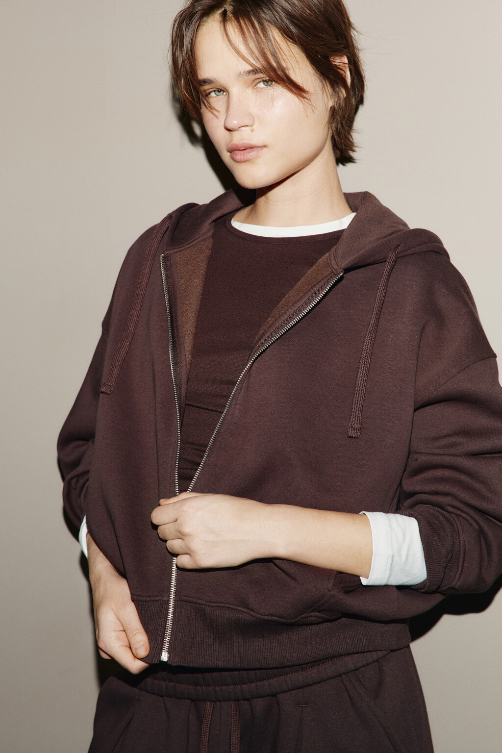 Худи-зипка с капюшоном из футера - цвет коричневый - 1