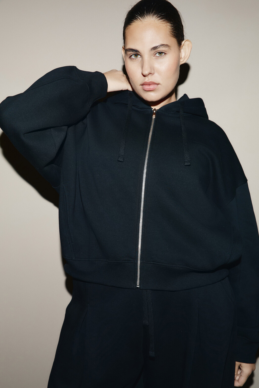 Худи-зипка с капюшоном из футера - цвет черный - 1