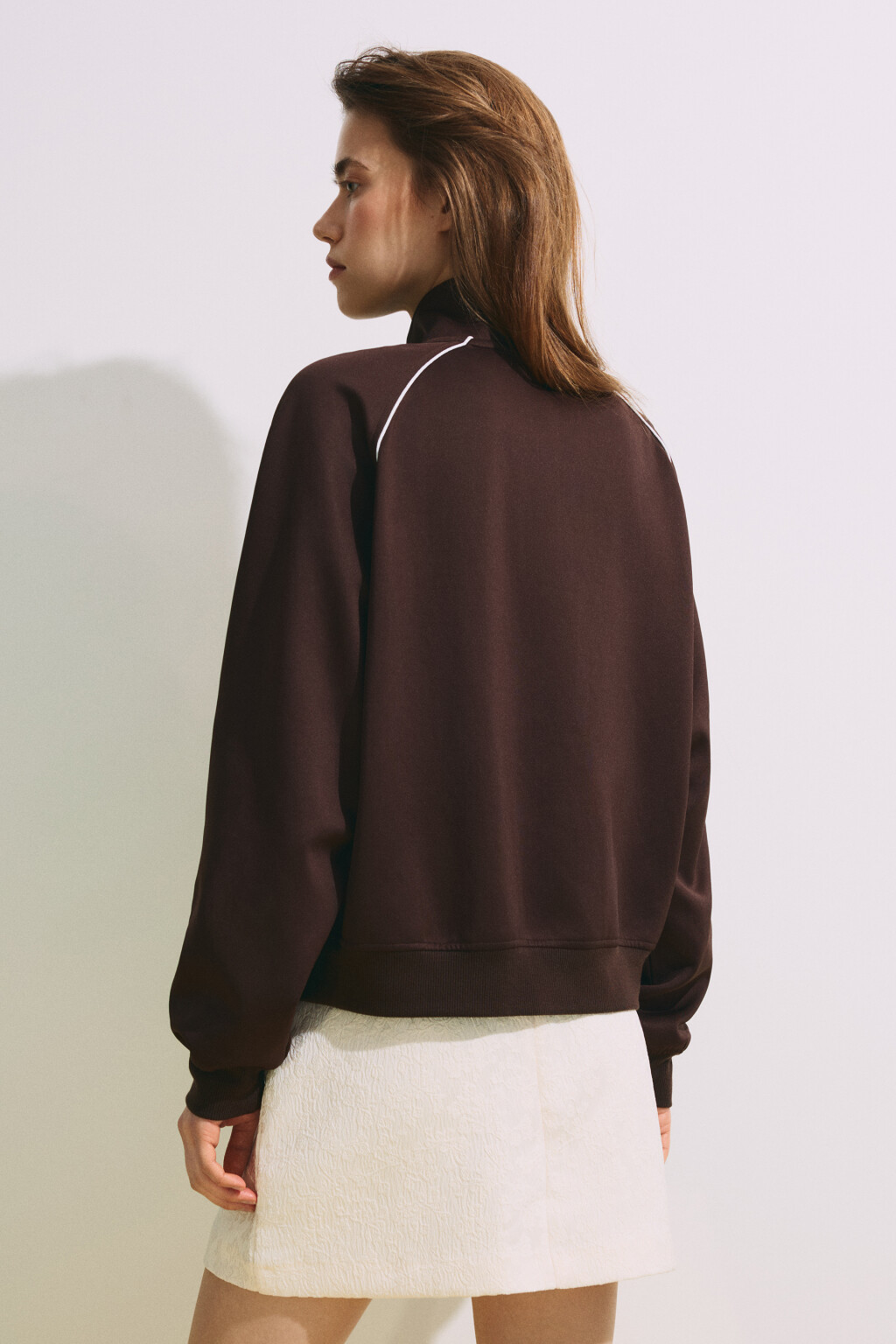 Куртка-олимпийка с лампасами - цвет коричневый - 5