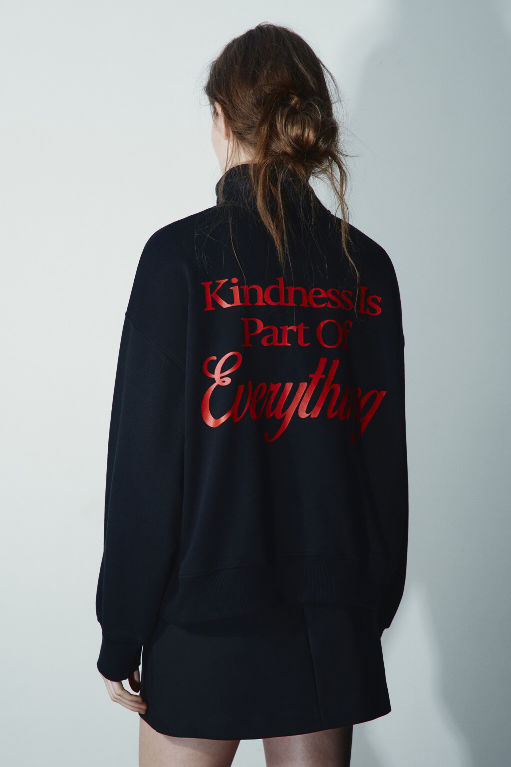 Свитшот с воротником на молнии - цвет черный - 3