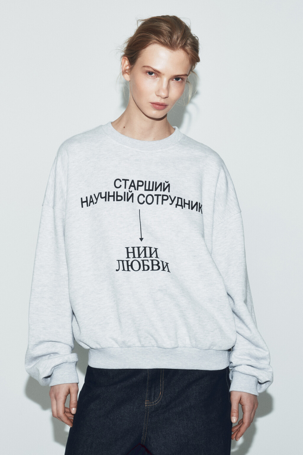 Свитшот оверсайз с надписью - цвет серый - 4