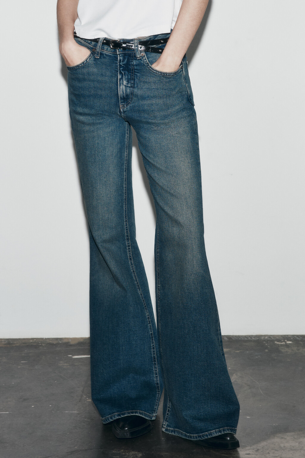 Джинсы клеш удлиненные со средней посадкой - цвет синий - 1