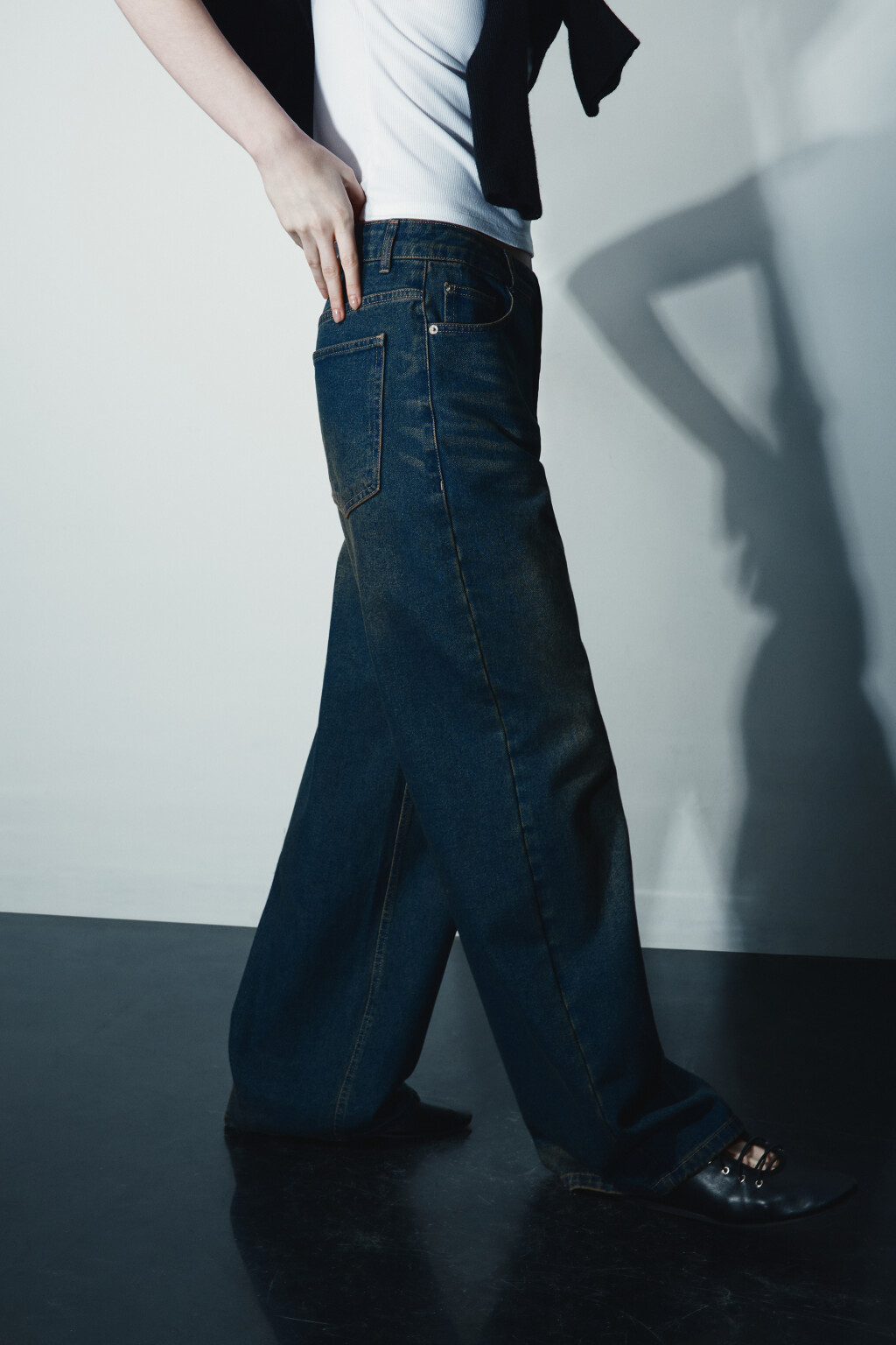 Джинсы baggy fit со средней посадкой - цвет темный тинт - 2