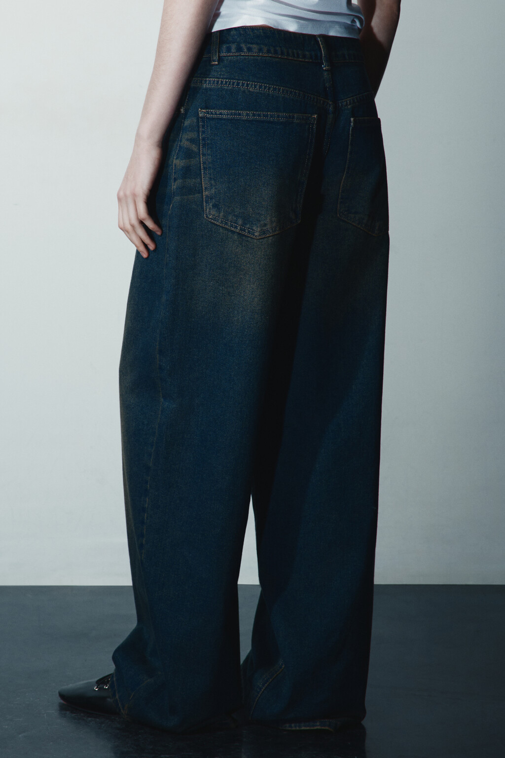 Джинсы baggy fit со средней посадкой - цвет темный тинт - 4