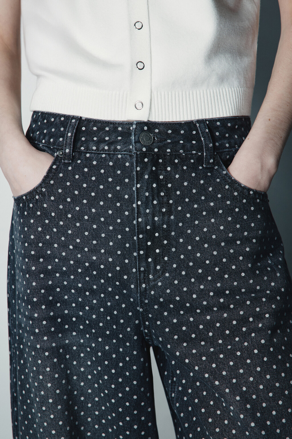 Джинсы baggy fit в горошек - цвет серый - 5