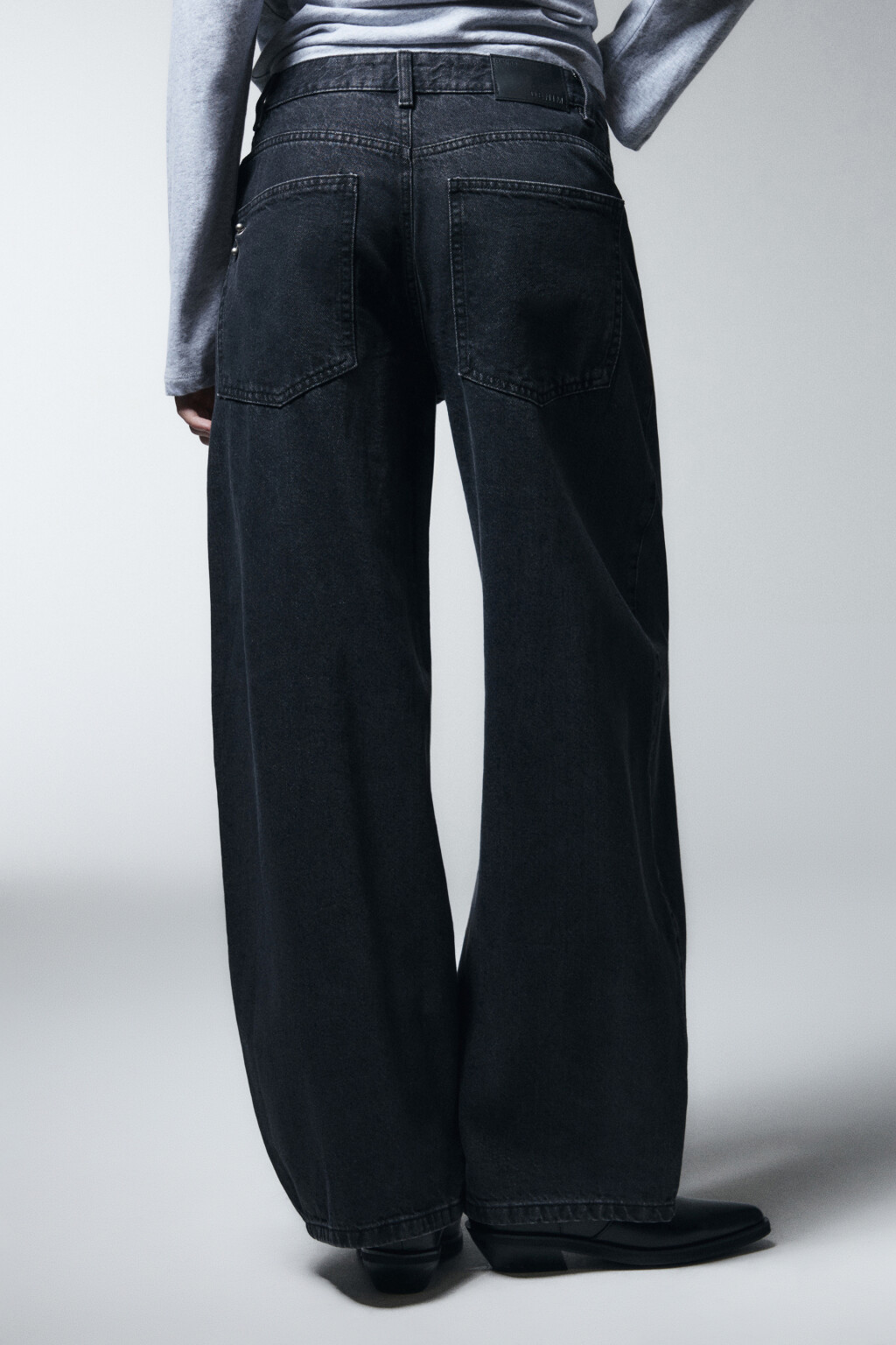 Джинсы baggy fit с пирсингом на кармашках - цвет черный - 3