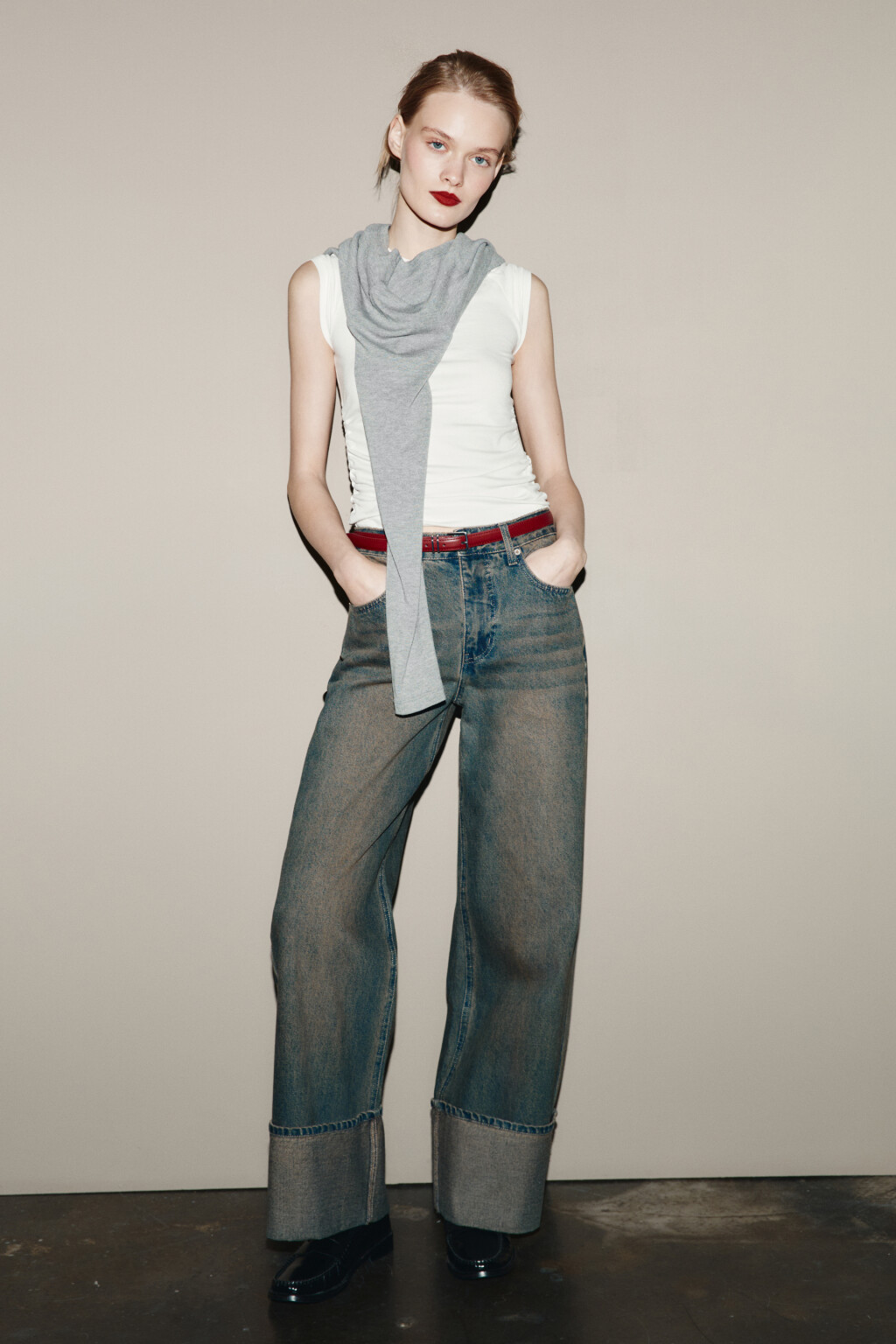 Джинсы широкие с подворотами - цвет темный тинт - 5