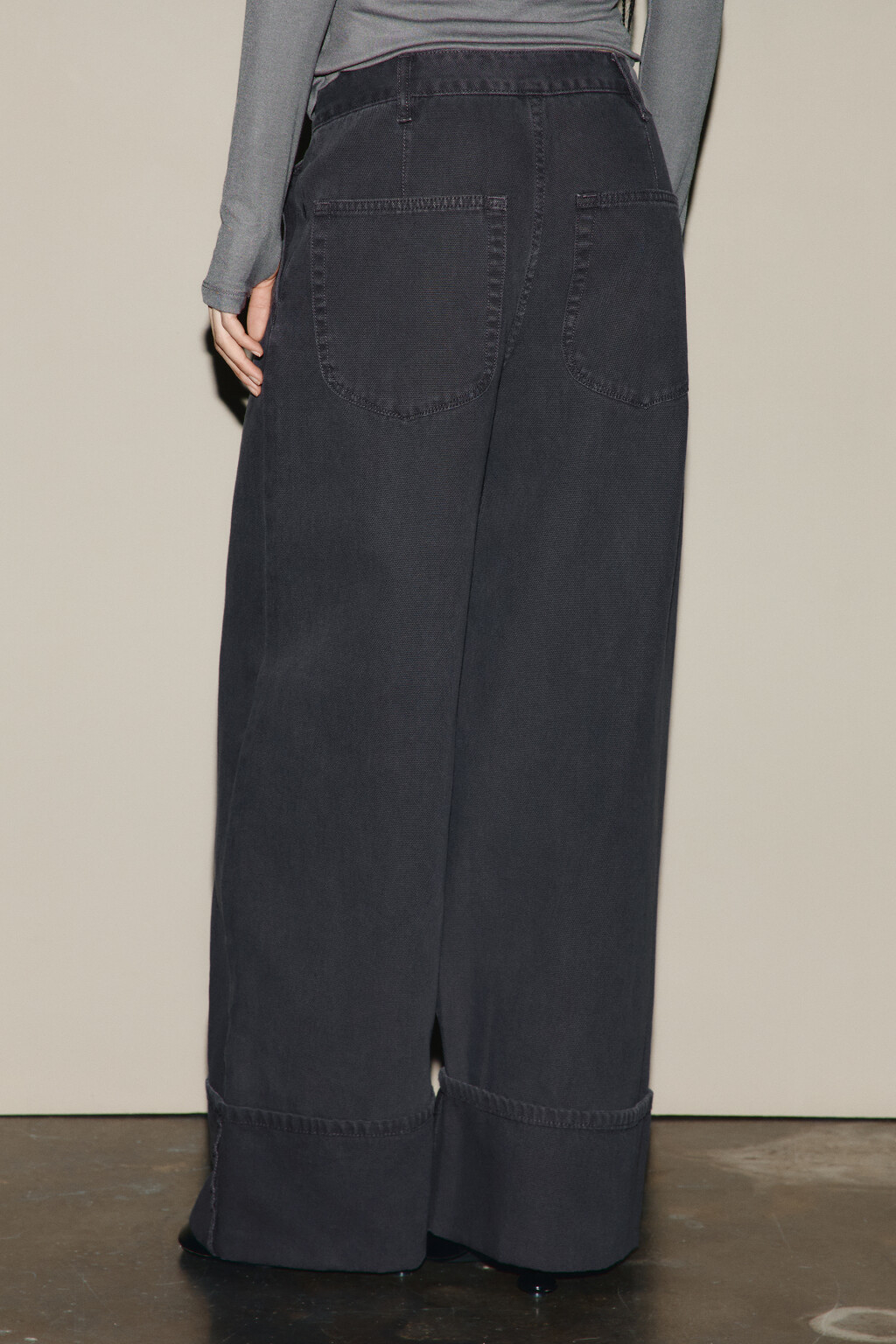 Джинсы baggy fit с подворотами - цвет серый - 3