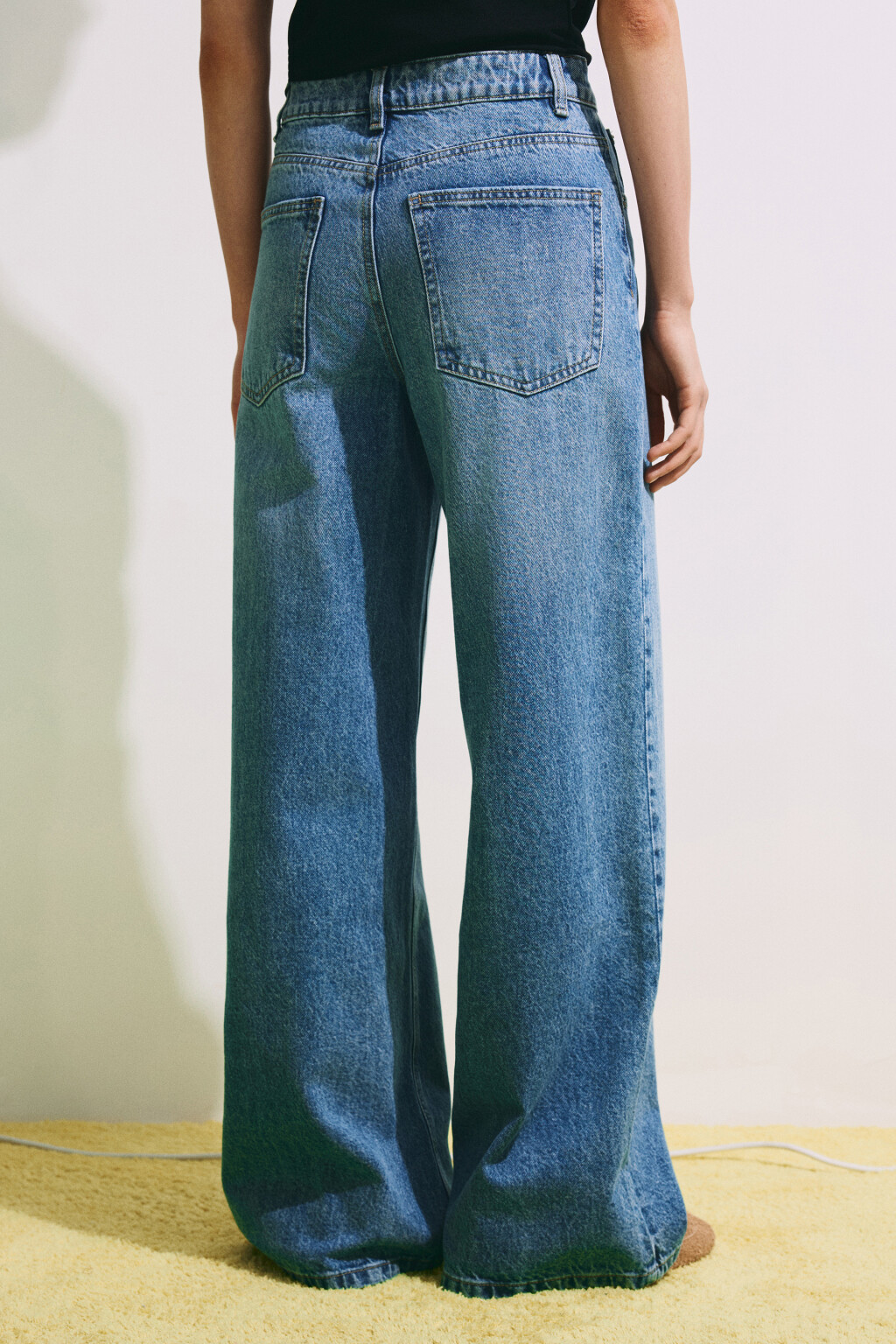 Джинсы широкие с высокой посадкой - цвет голубой - 4