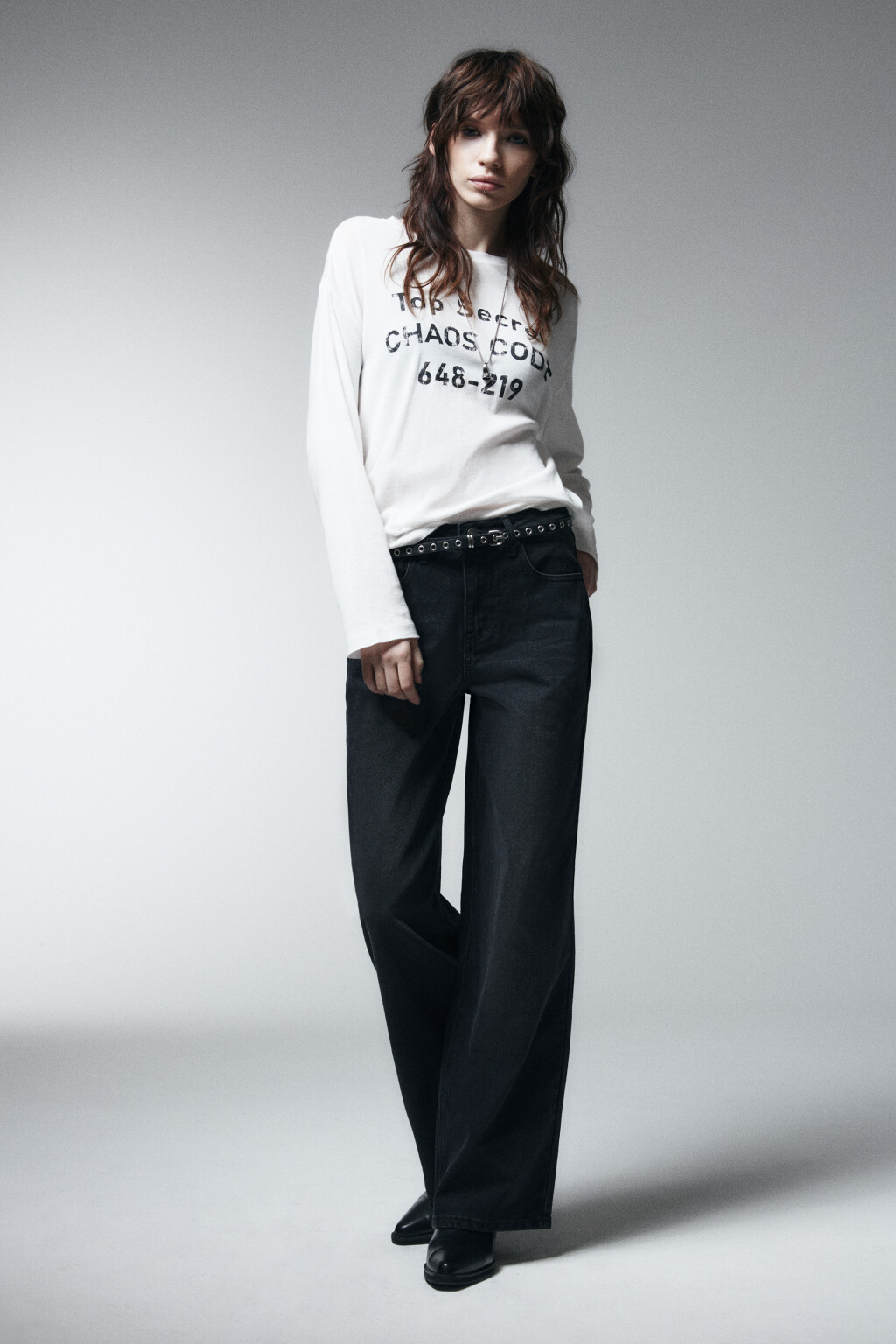 Джинсы широкие со средней посадкой - цвет черный - 4