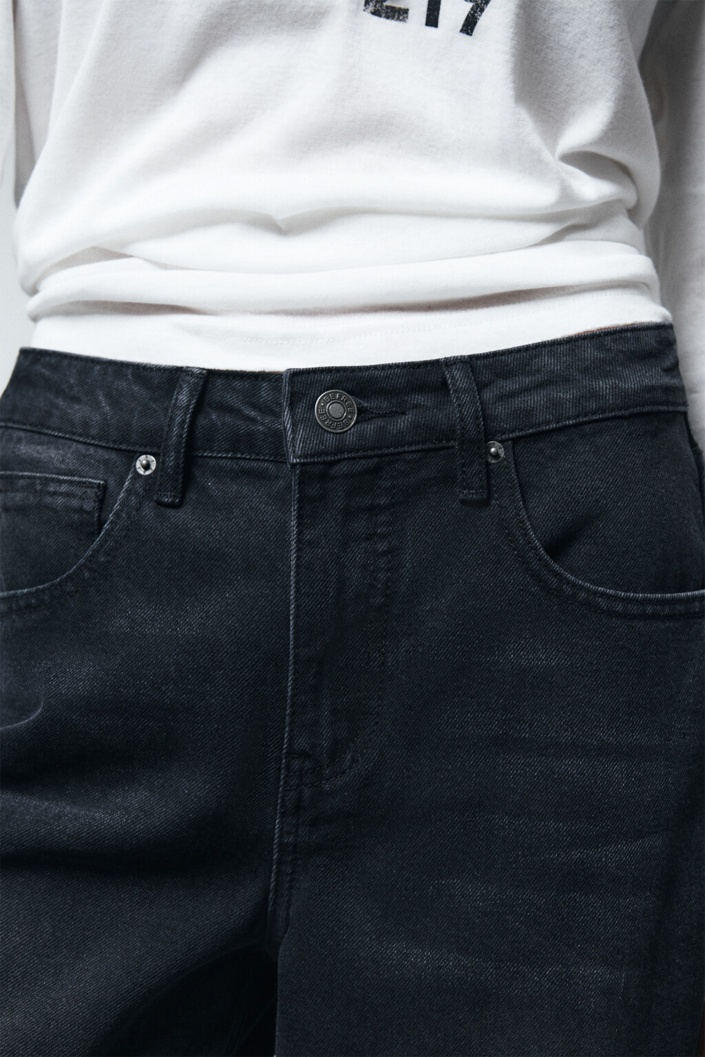 Джинсы широкие со средней посадкой - цвет черный - 5