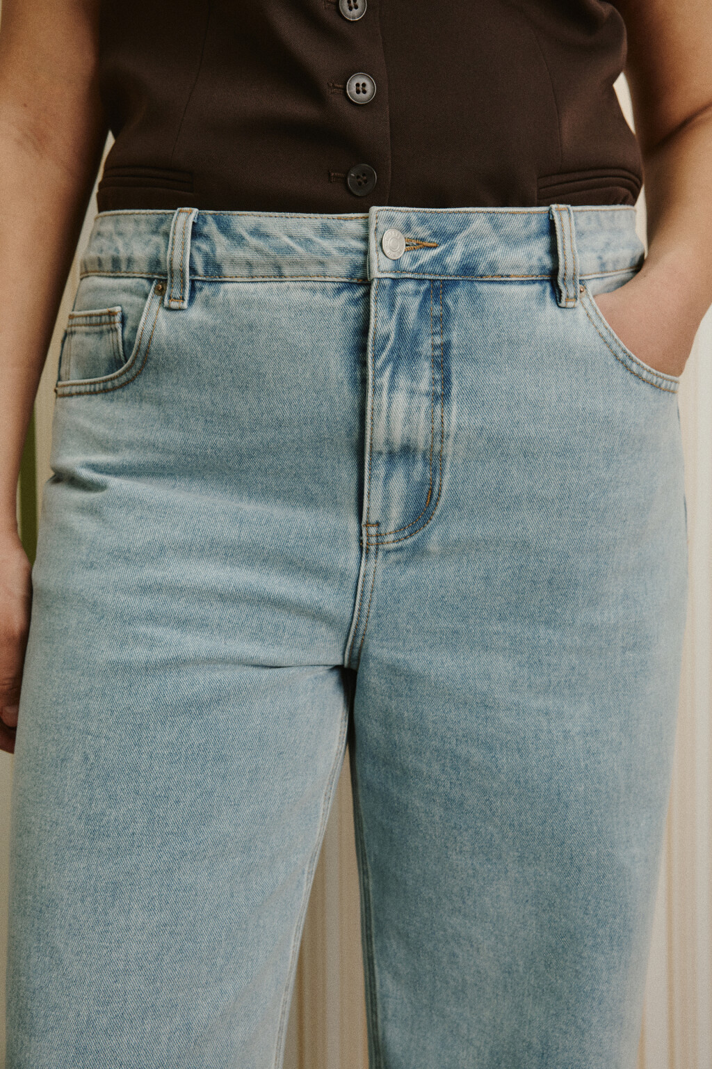 Джинсы straight fit со средней посадкой - цвет голубой - 6