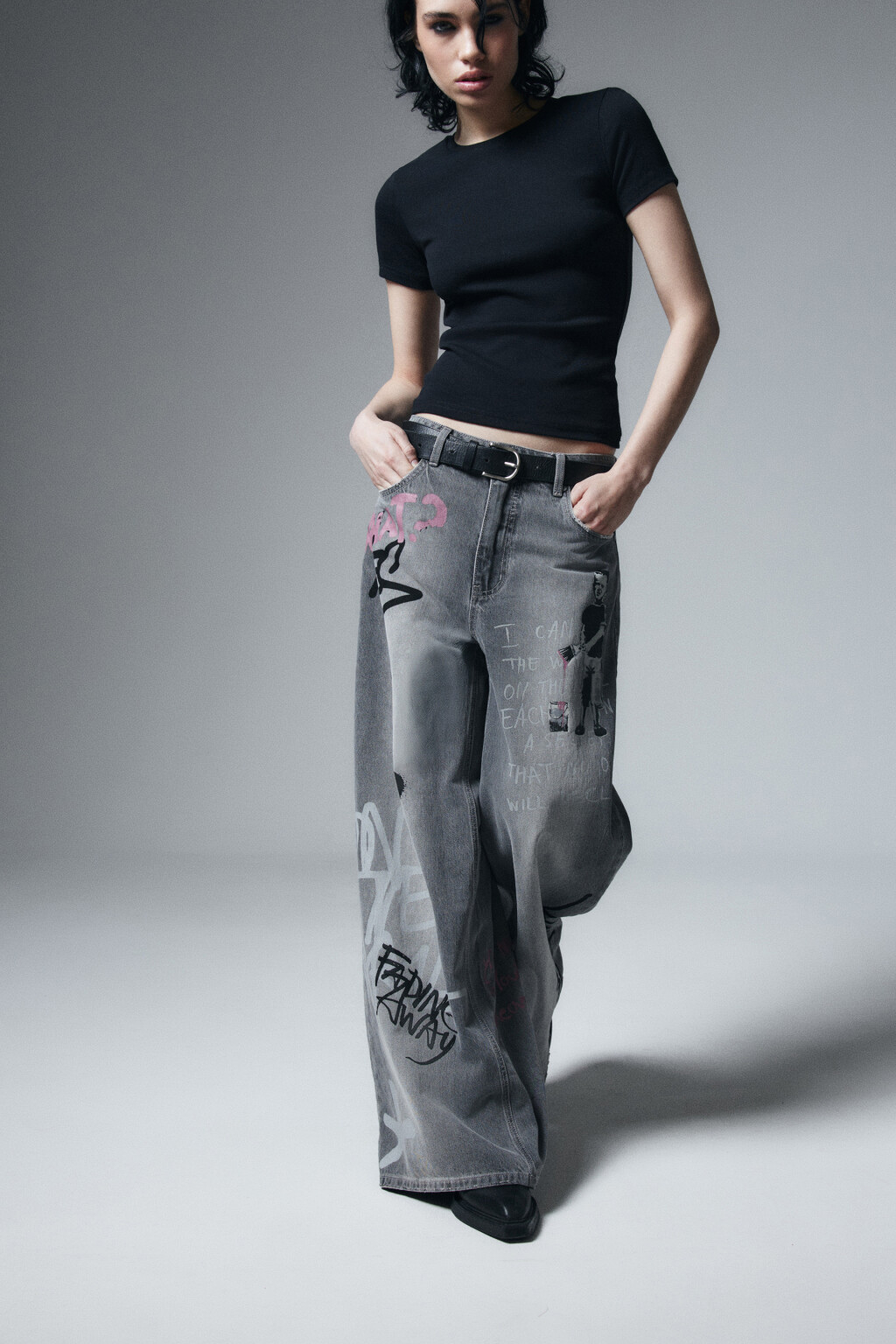 Джинсы baggy fit со средней посадкой и принтом - цвет серый - 1