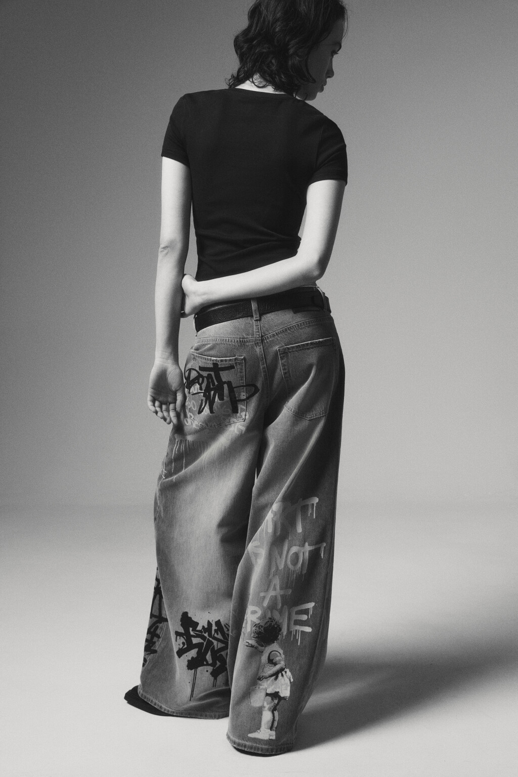 Джинсы baggy fit со средней посадкой и принтом - цвет серый - 3