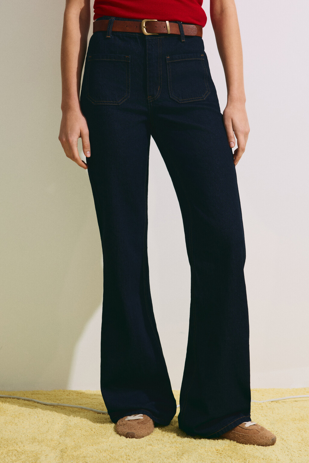 Джинсы клеш со средней посадкой и ремнем - цвет синий - 2