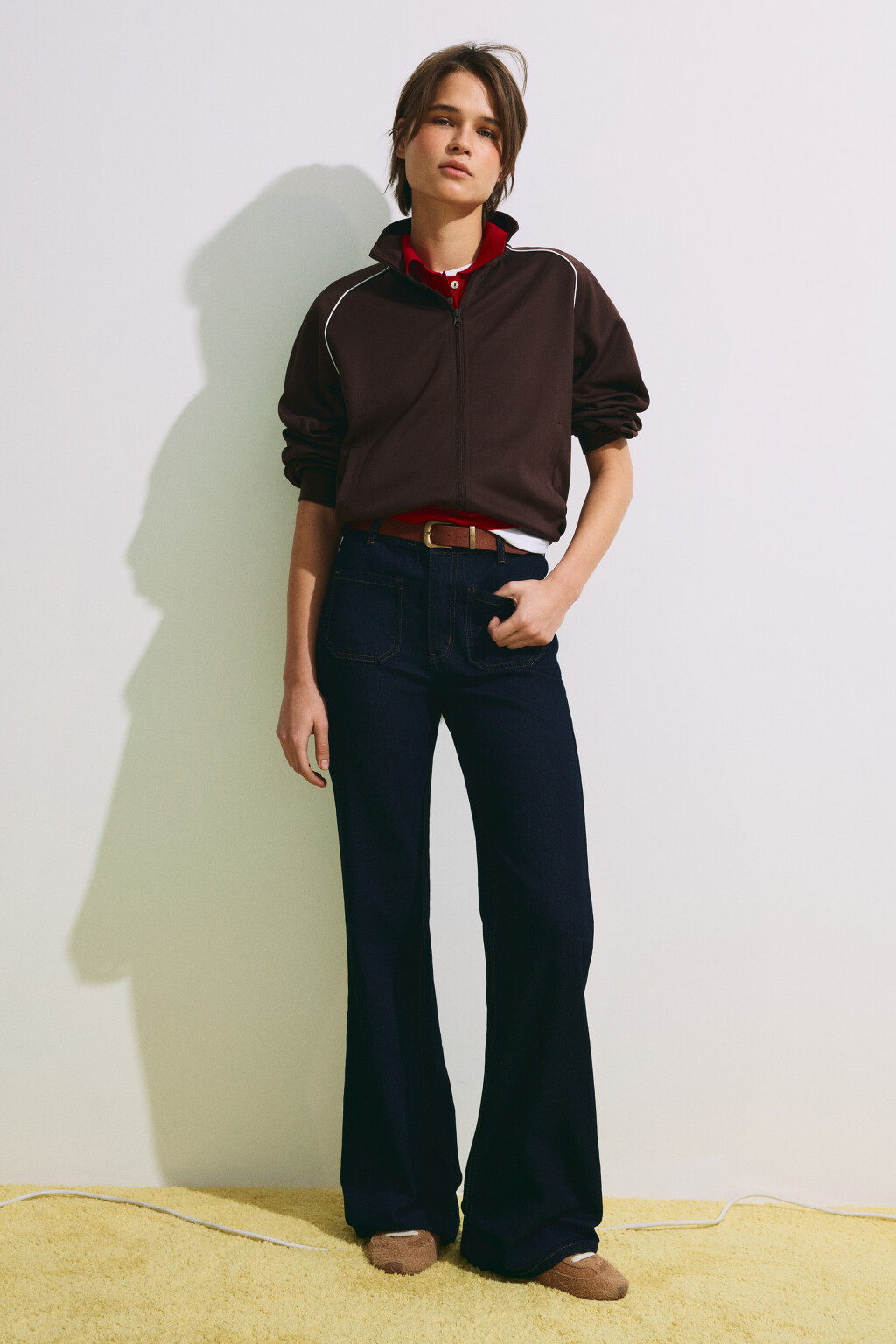 Джинсы клеш со средней посадкой и ремнем - цвет синий - 4