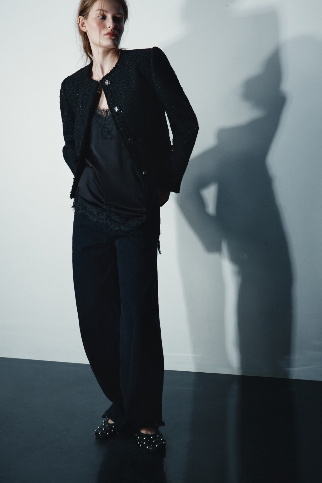 Жакет твидовый укороченный с шерстью - цвет черный - 2