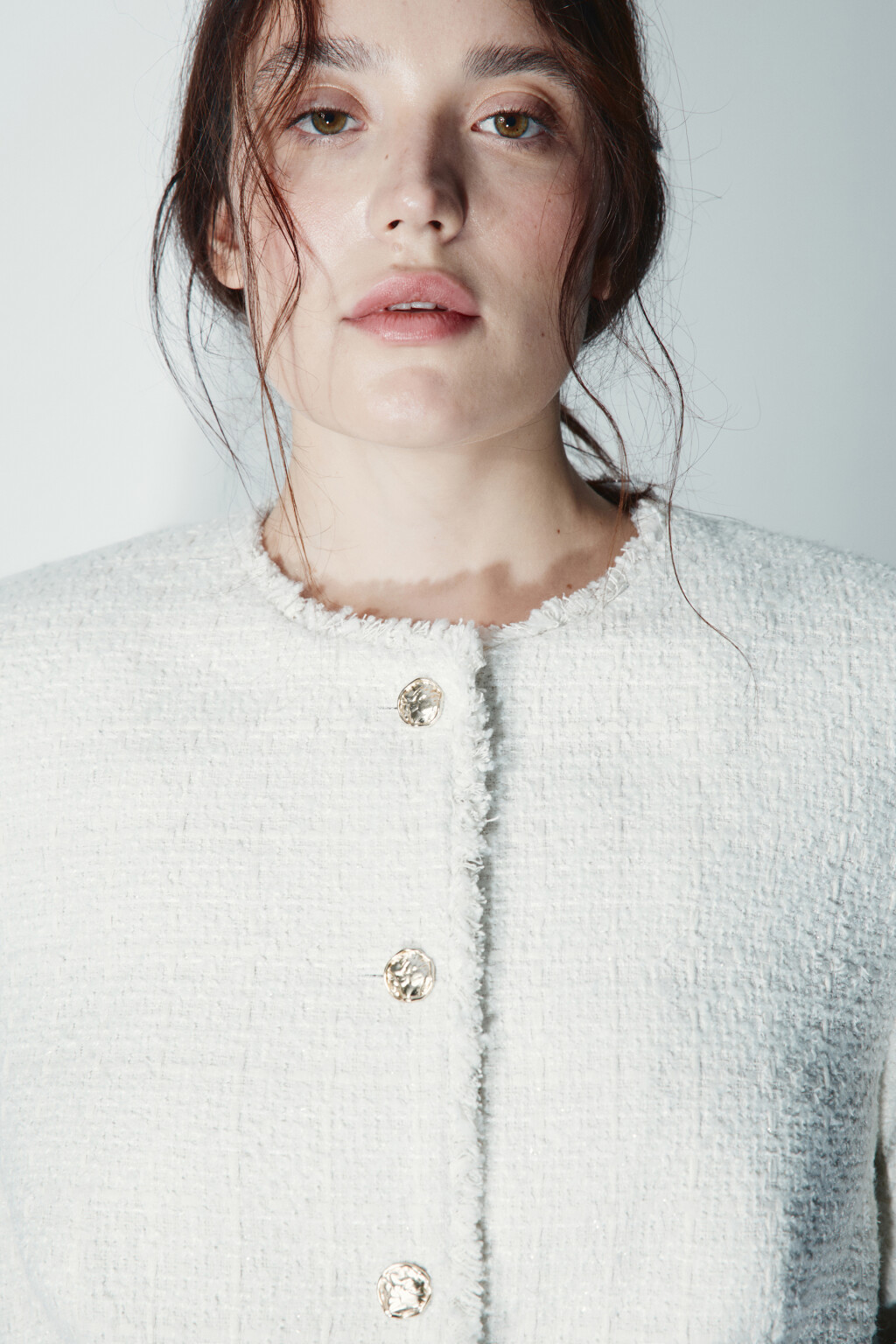 Жакет твидовый укороченный с шерстью - цвет молочный - 5