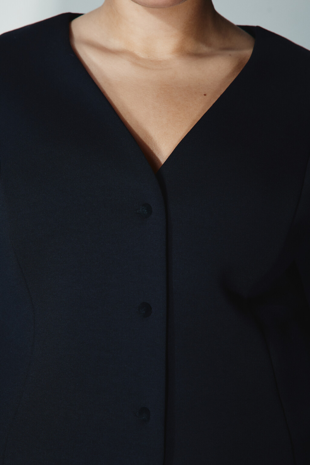 Пиджак приталенный с объемными рукавами - цвет черный - 5