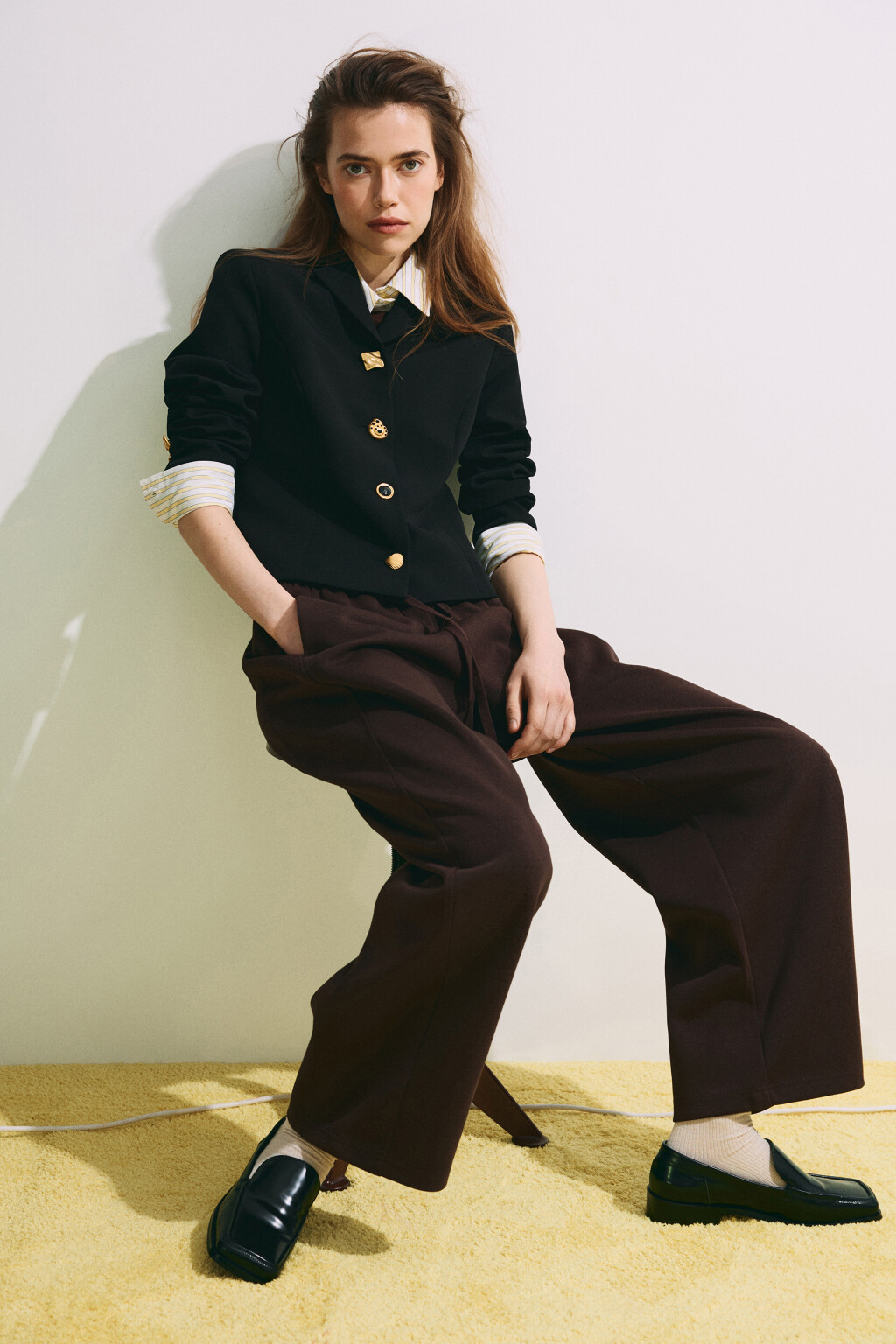 Пиджак прямой с пуговицами разной формы - цвет черный - 2