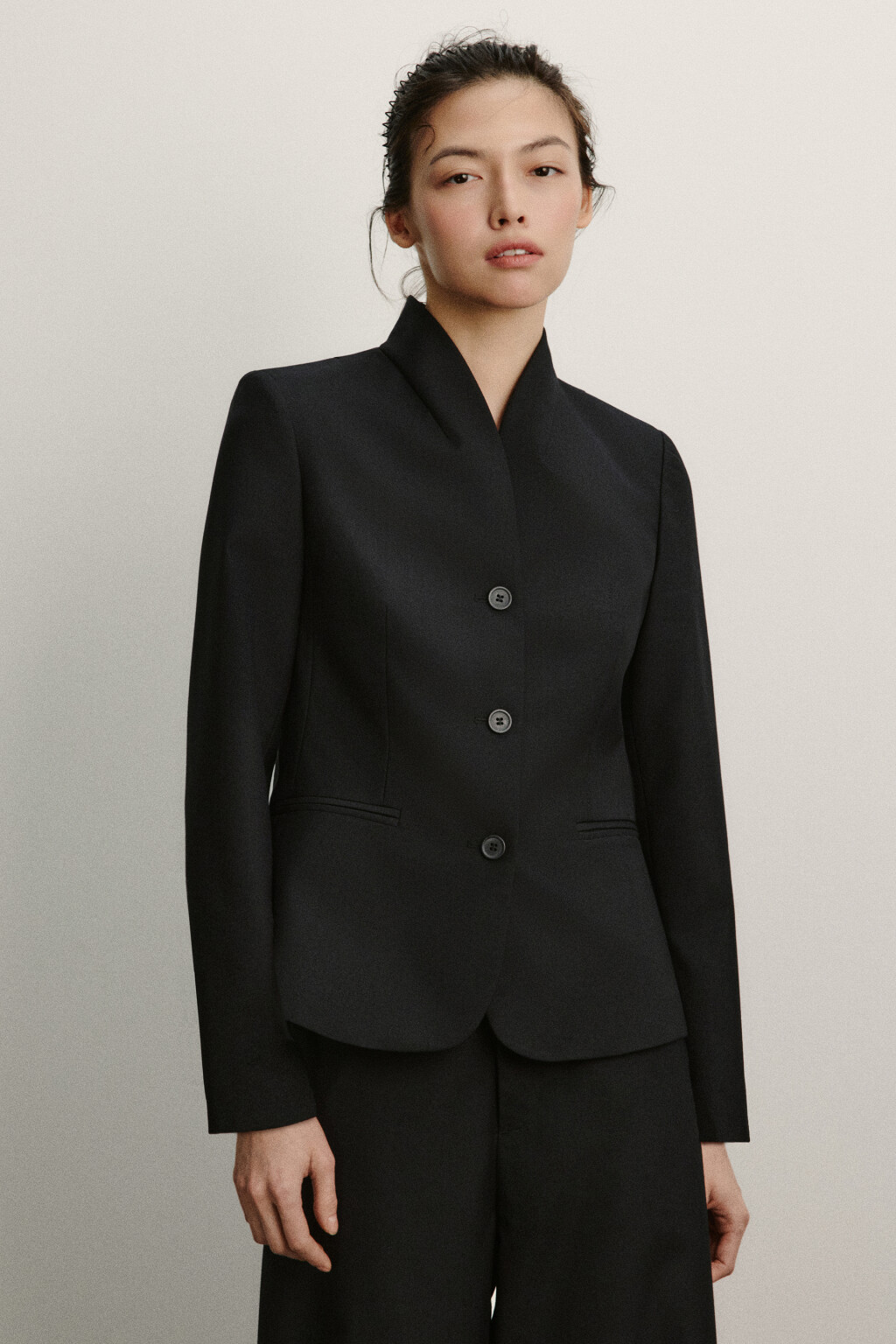 пиджак приталенный с воротником-стойкой - цвет черный - 3