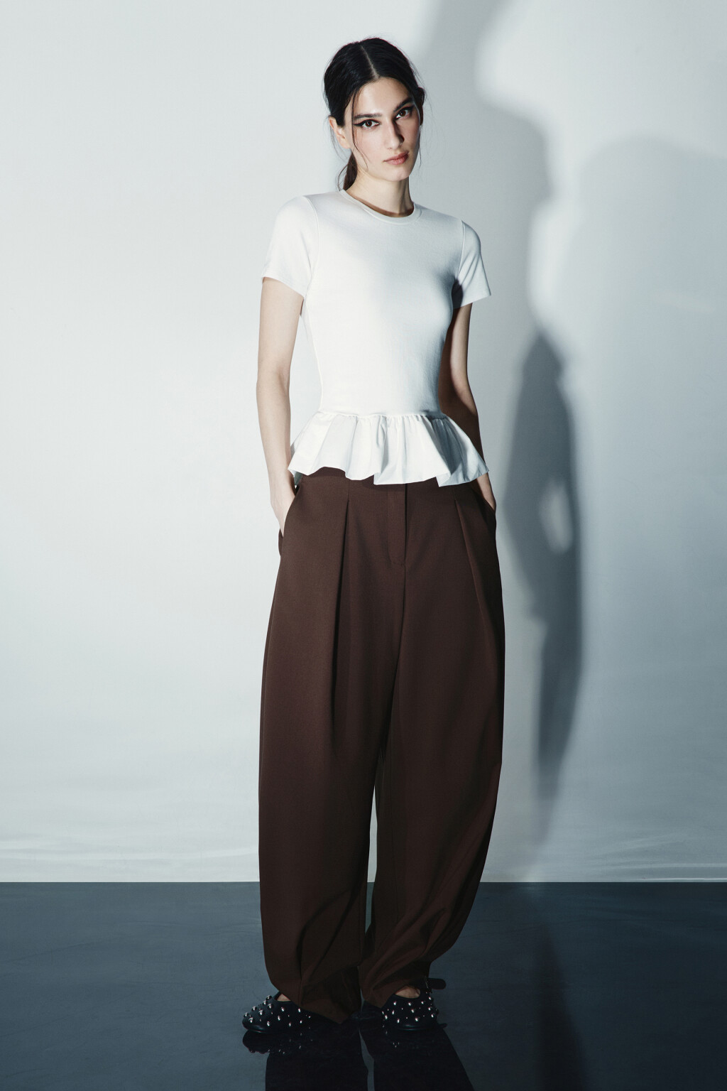 Брюки barrel fit со средней посадкой - цвет коричневый - 4