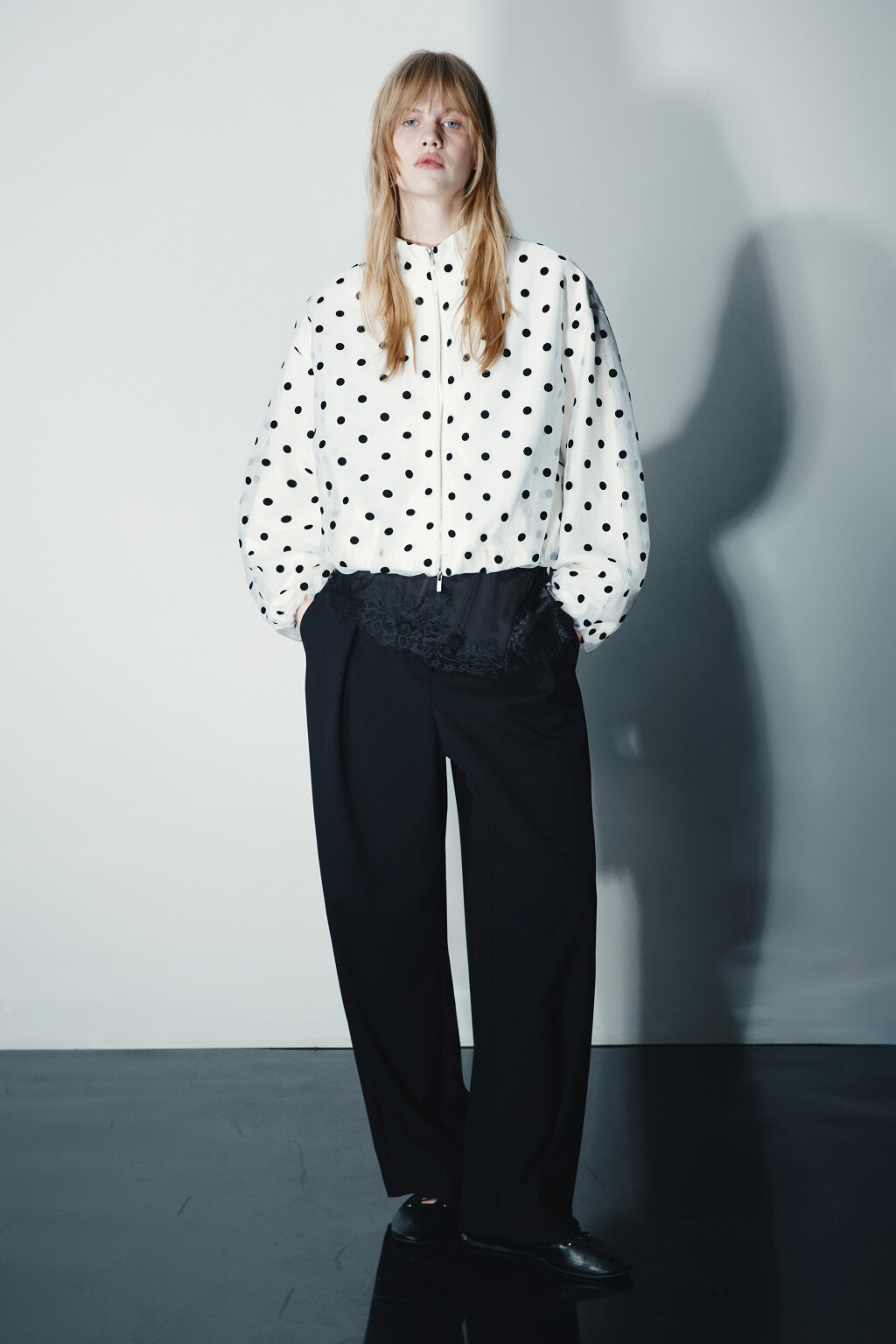 Брюки barrel fit со средней посадкой - цвет черный - 4