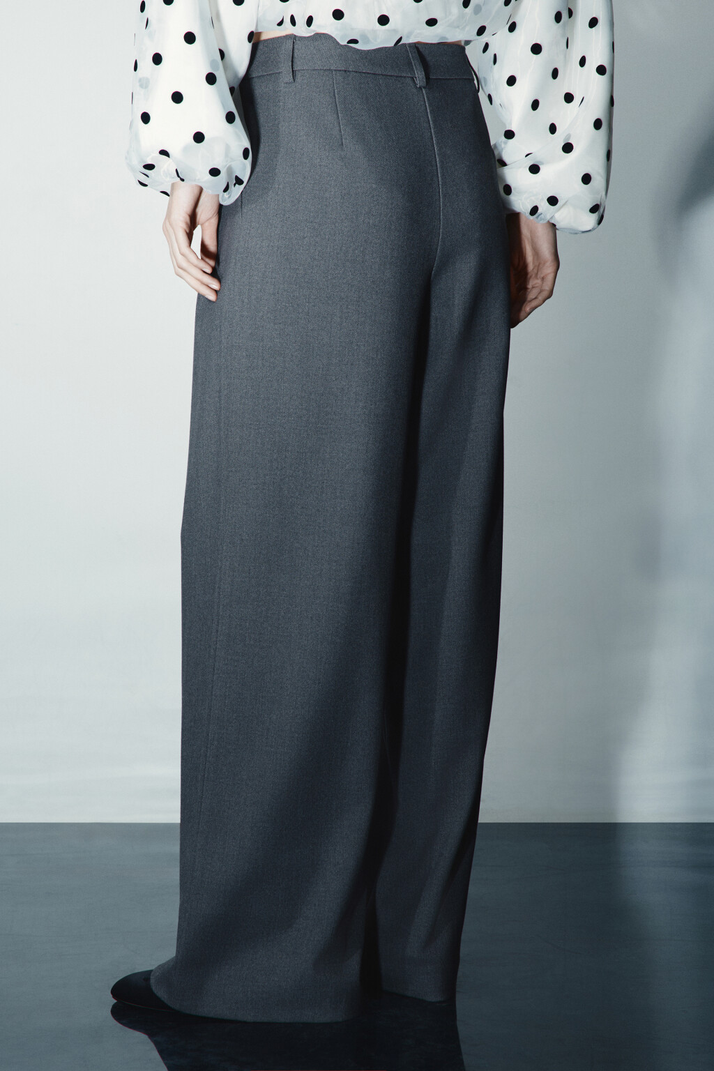 Брюки широкие костюмные - цвет серый - 3
