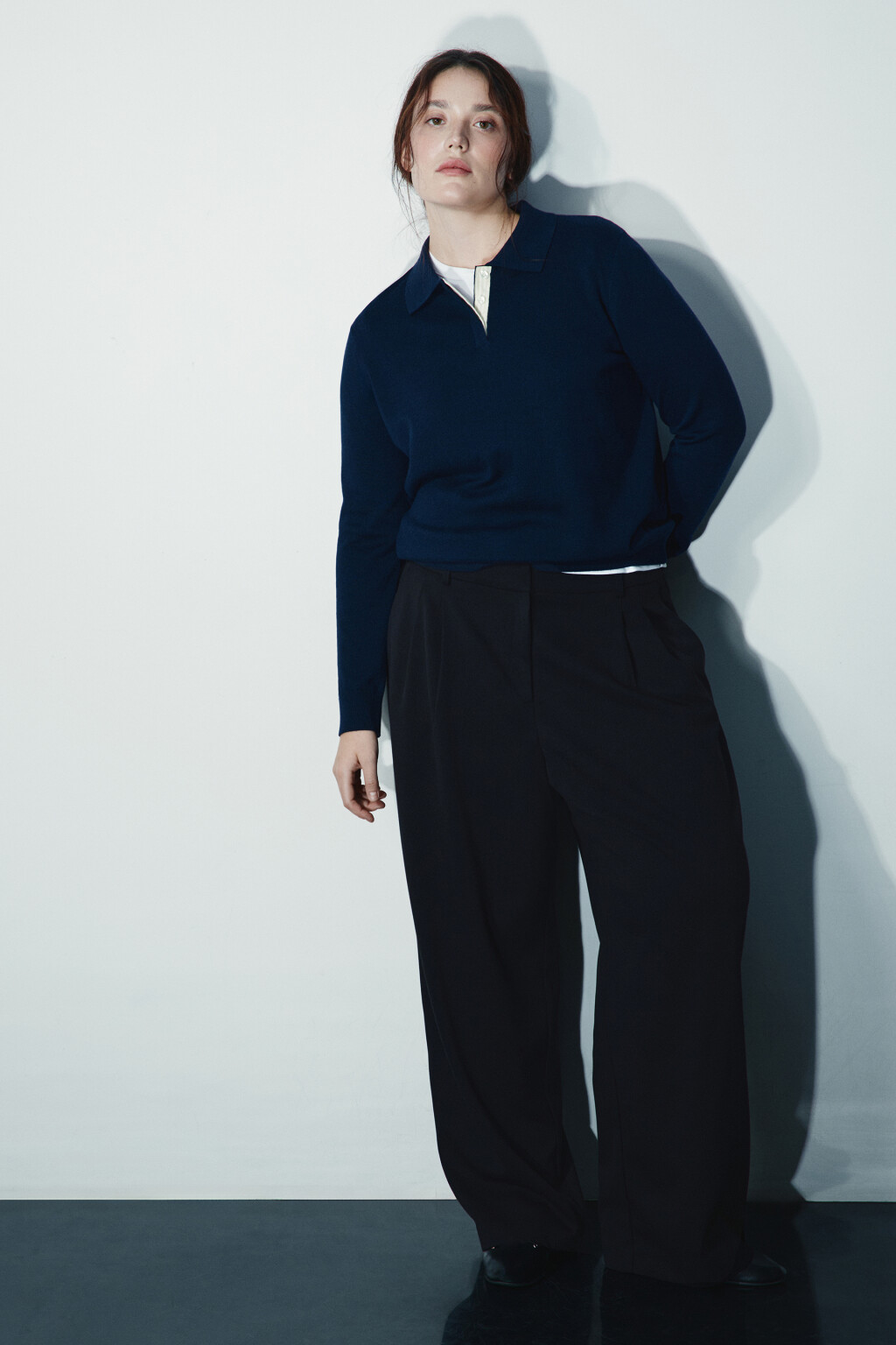 Брюки широкие с высокой посадкой - цвет черный - 1