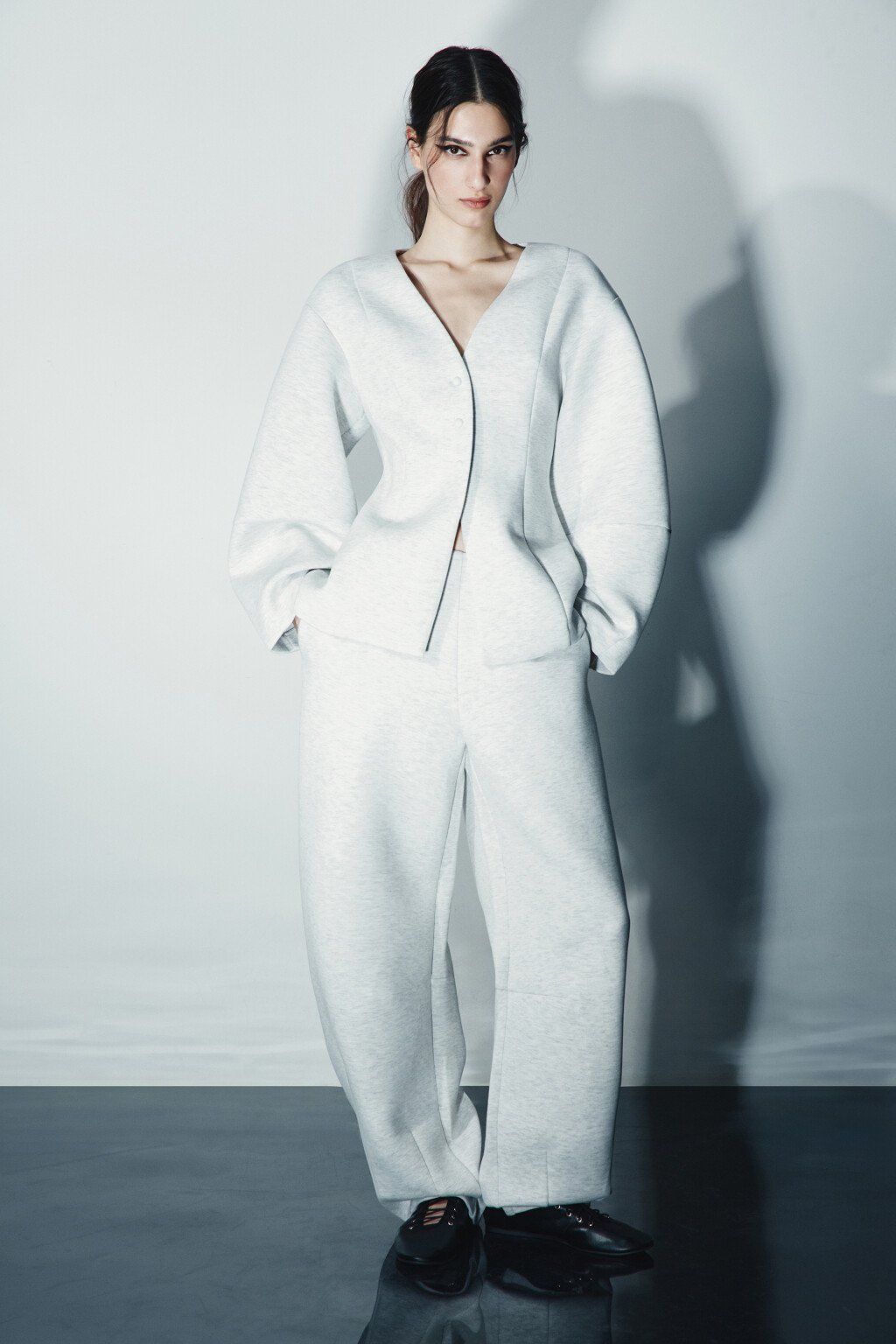 Брюки barrel fit с декоративными швами - цвет серый - 5