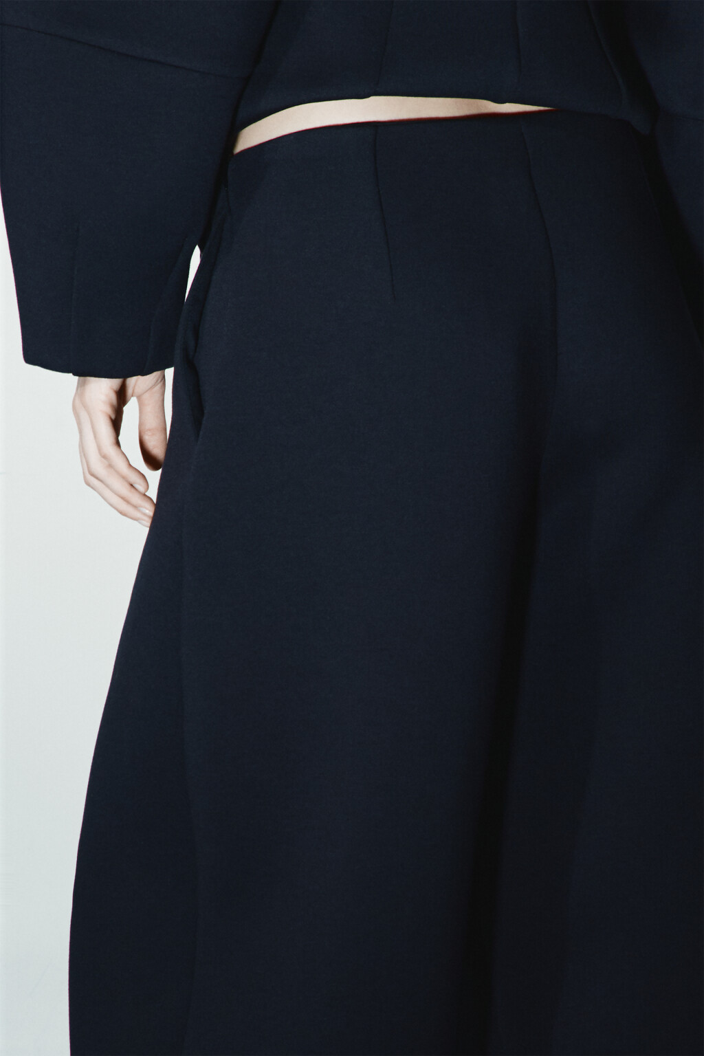 Брюки barrel fit с декоративными швами - цвет черный - 6