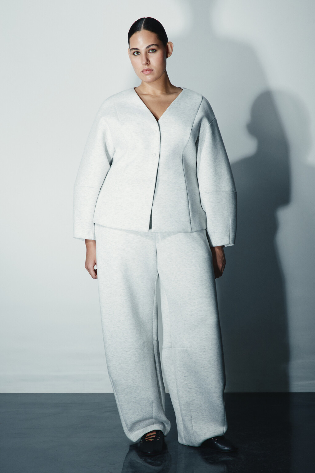 Брюки barrel fit с декоративными швами - цвет серый - 4