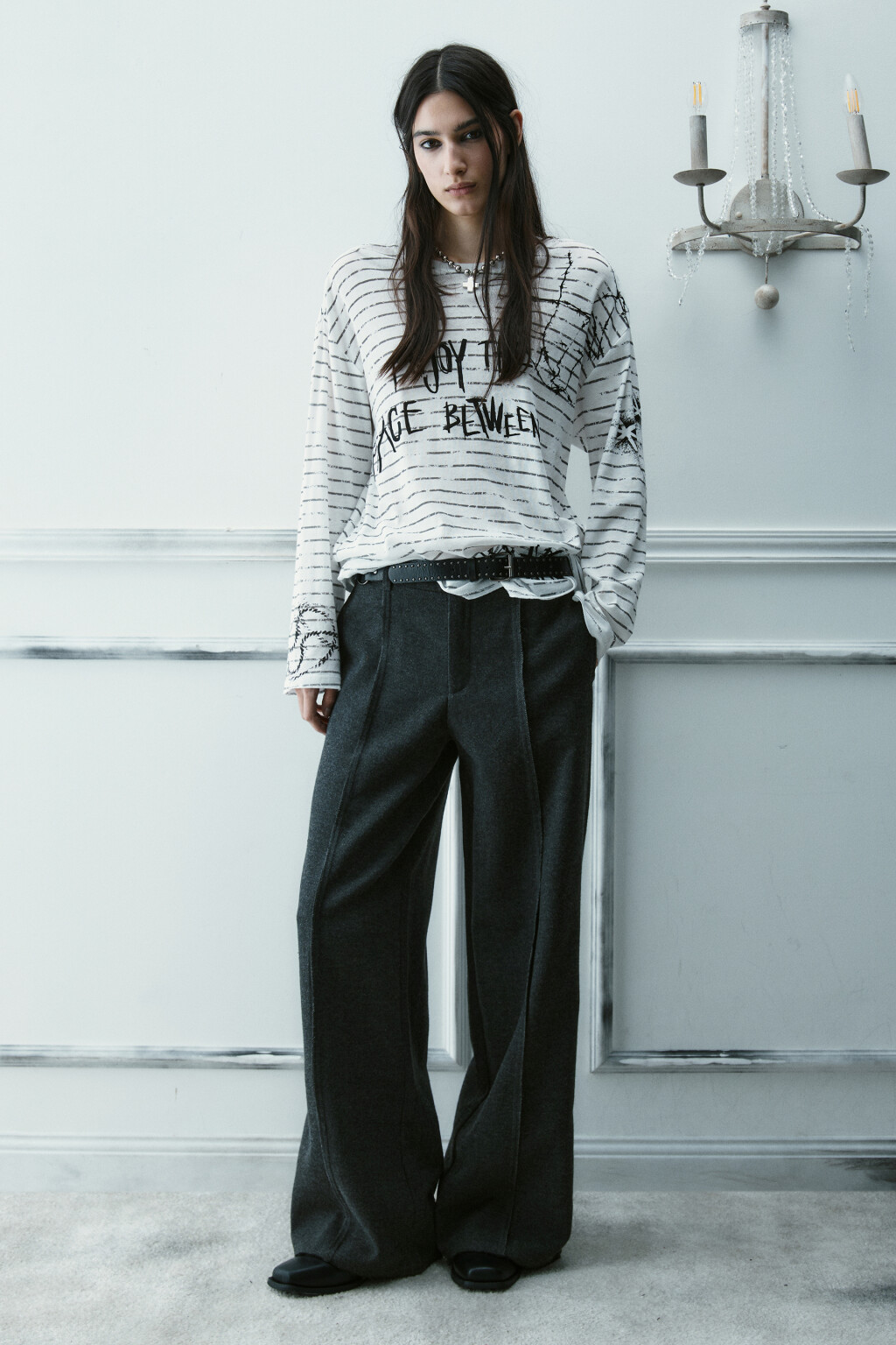 Брюки костюмные с открытыми срезами - цвет серый - 5