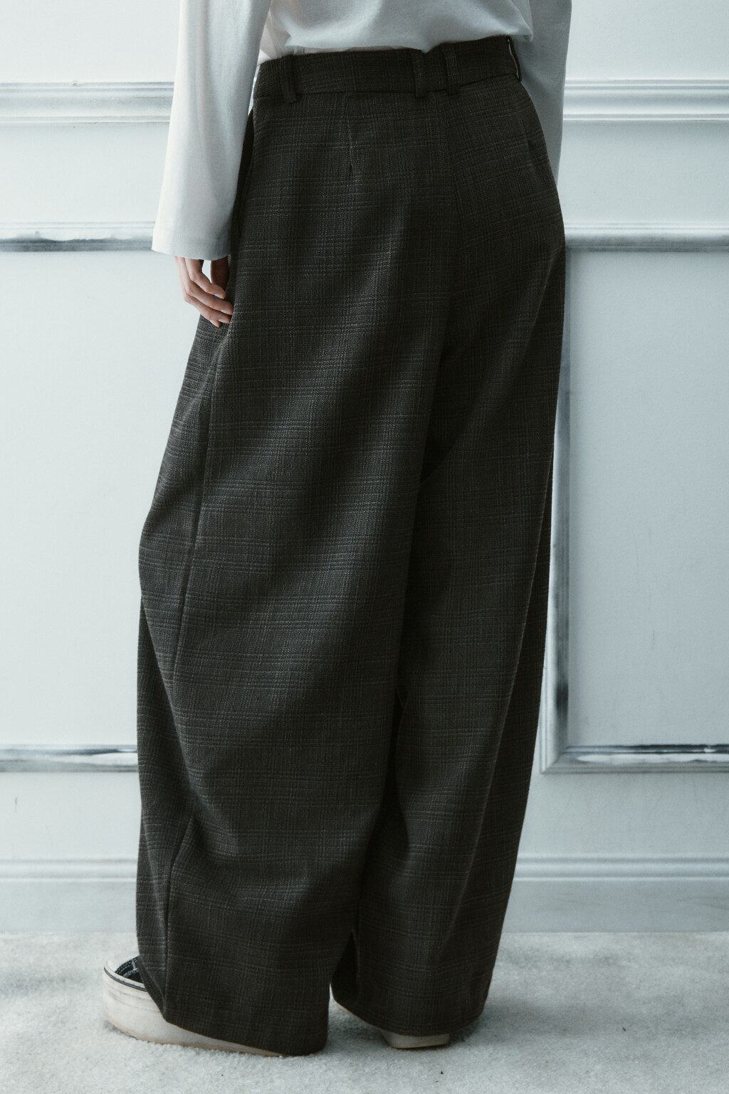 Брюки barrel fit в клетку - цвет коричневый - 4